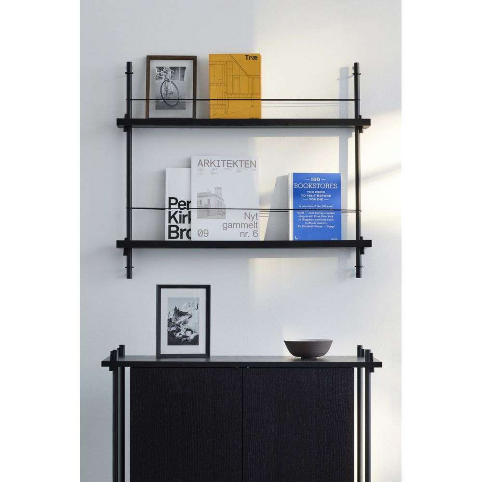 Magazine Shelving Black/Black - Moebe