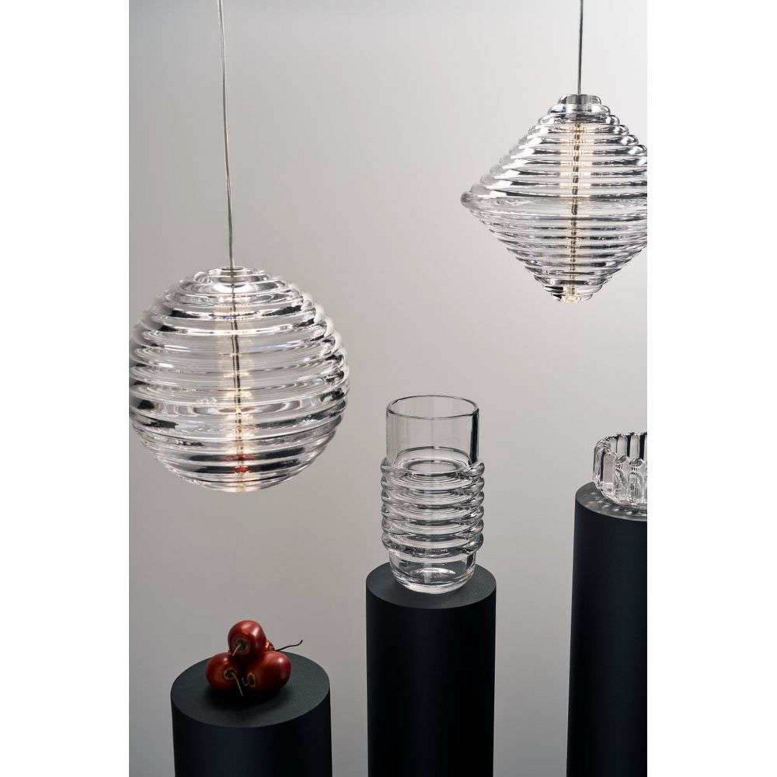 Press Vase Large Clear - Tom Dixon