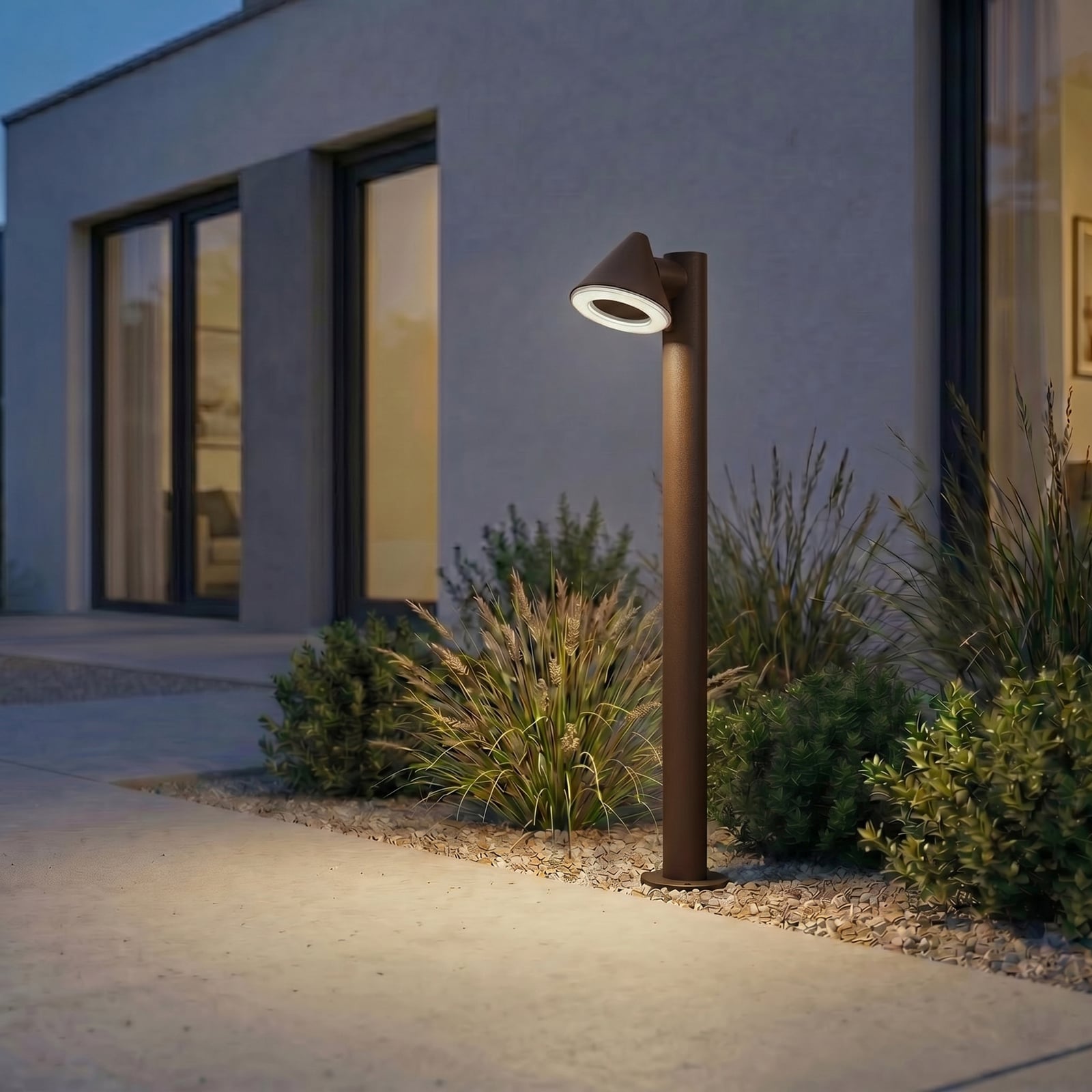 Soran LED ösvény világítás, fém, magasság 100 cm, barna, IP44 – Lindby