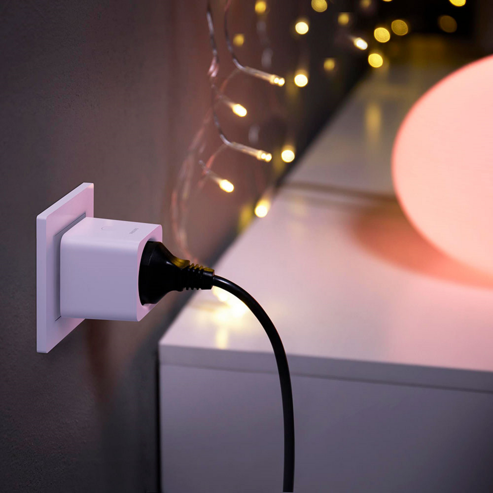 Philips Hue Smart Plug - Philips Hue