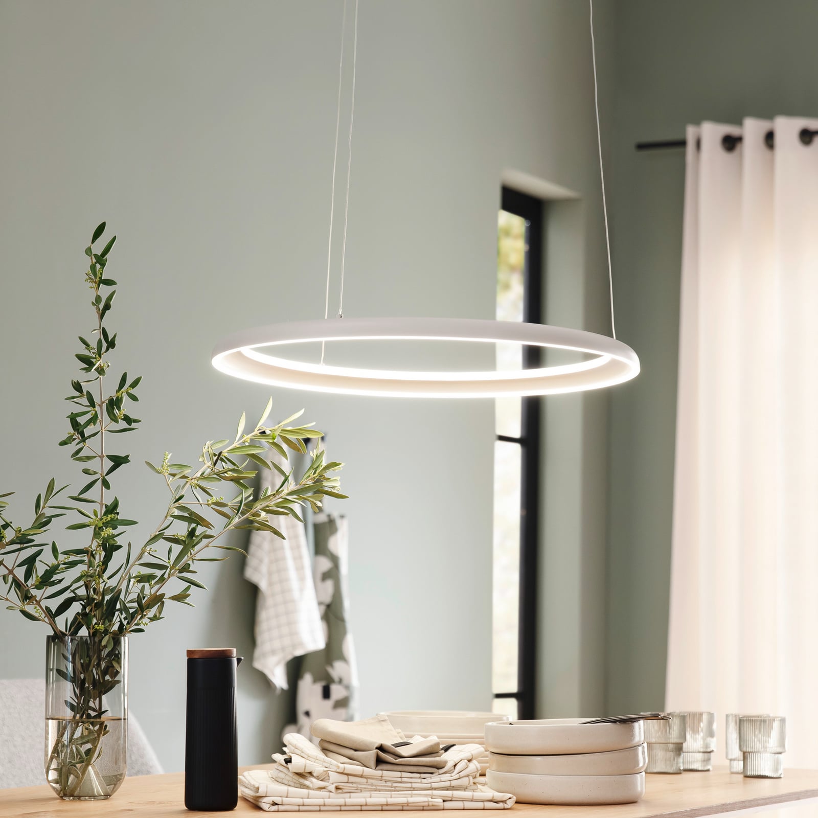 LED viseća svjetiljka QUILLO, bež, Ø 60 cm, metal, s prigušivačem