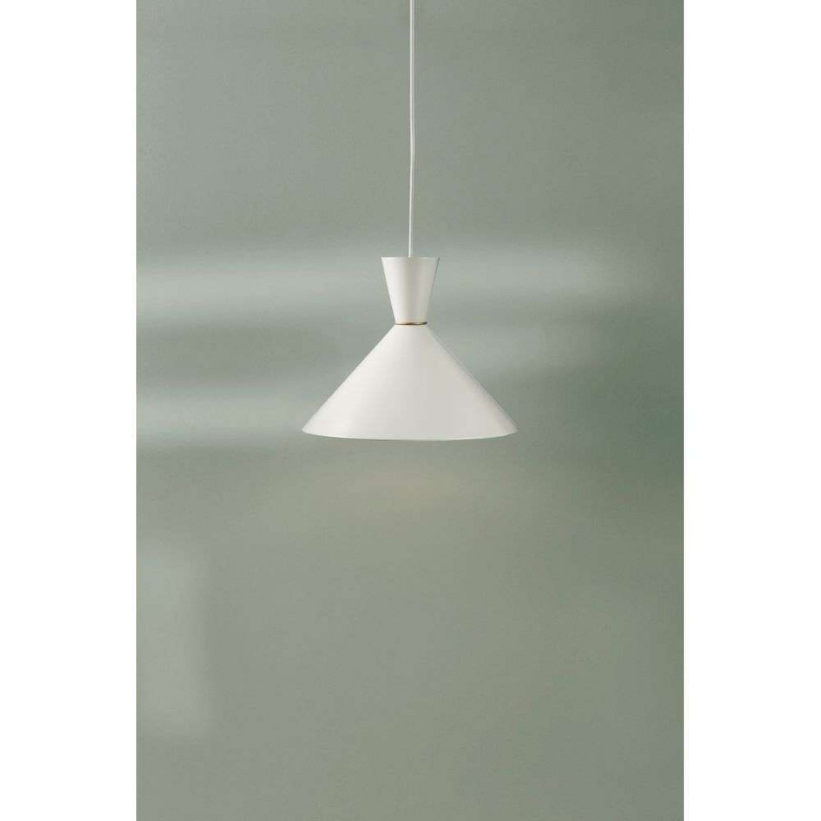 Bloom Pendel Warm White Warm Nordic - Spisestue - Vintage - Metal - Med skærm