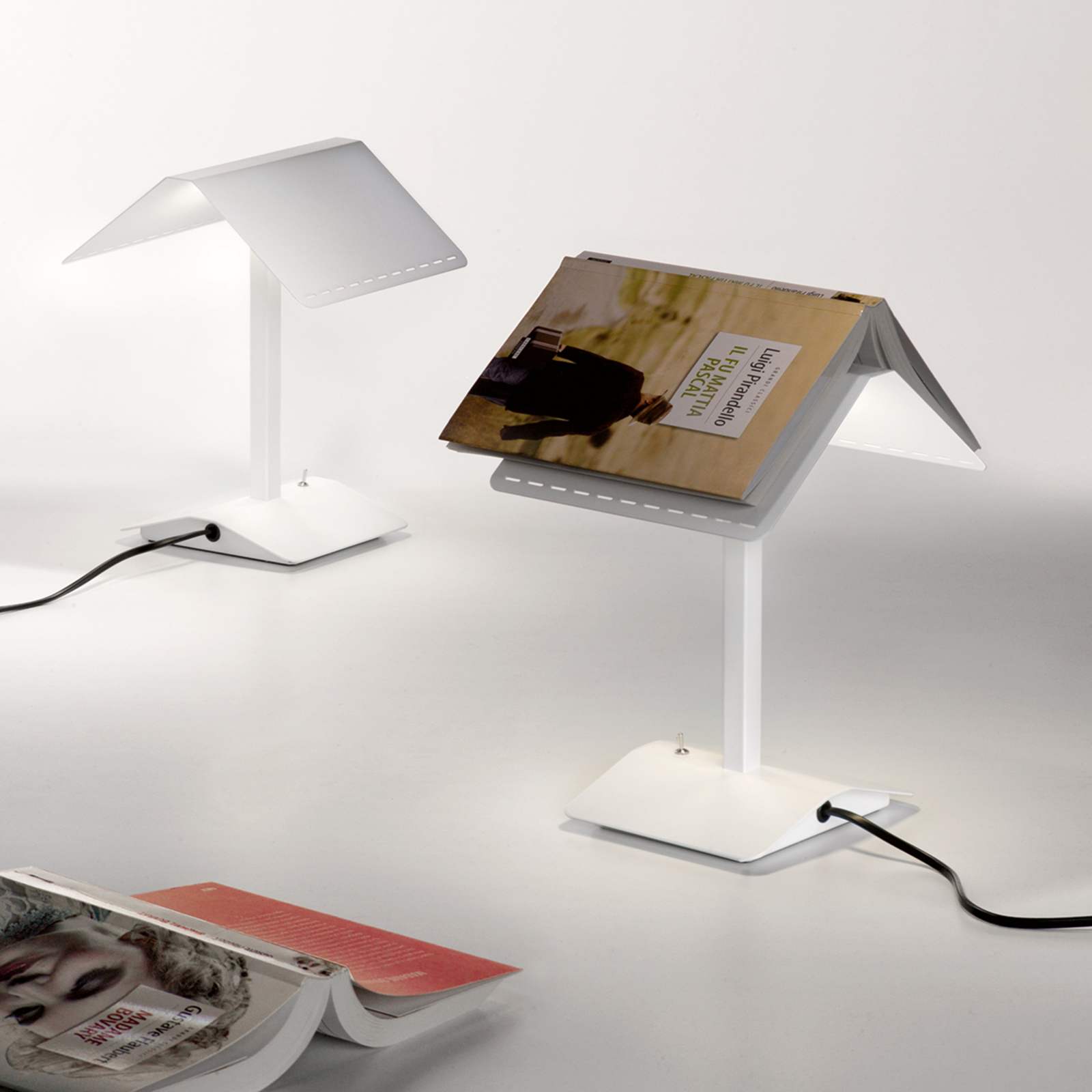 Martinelli Luce Segnalibro – stolná LED lampa