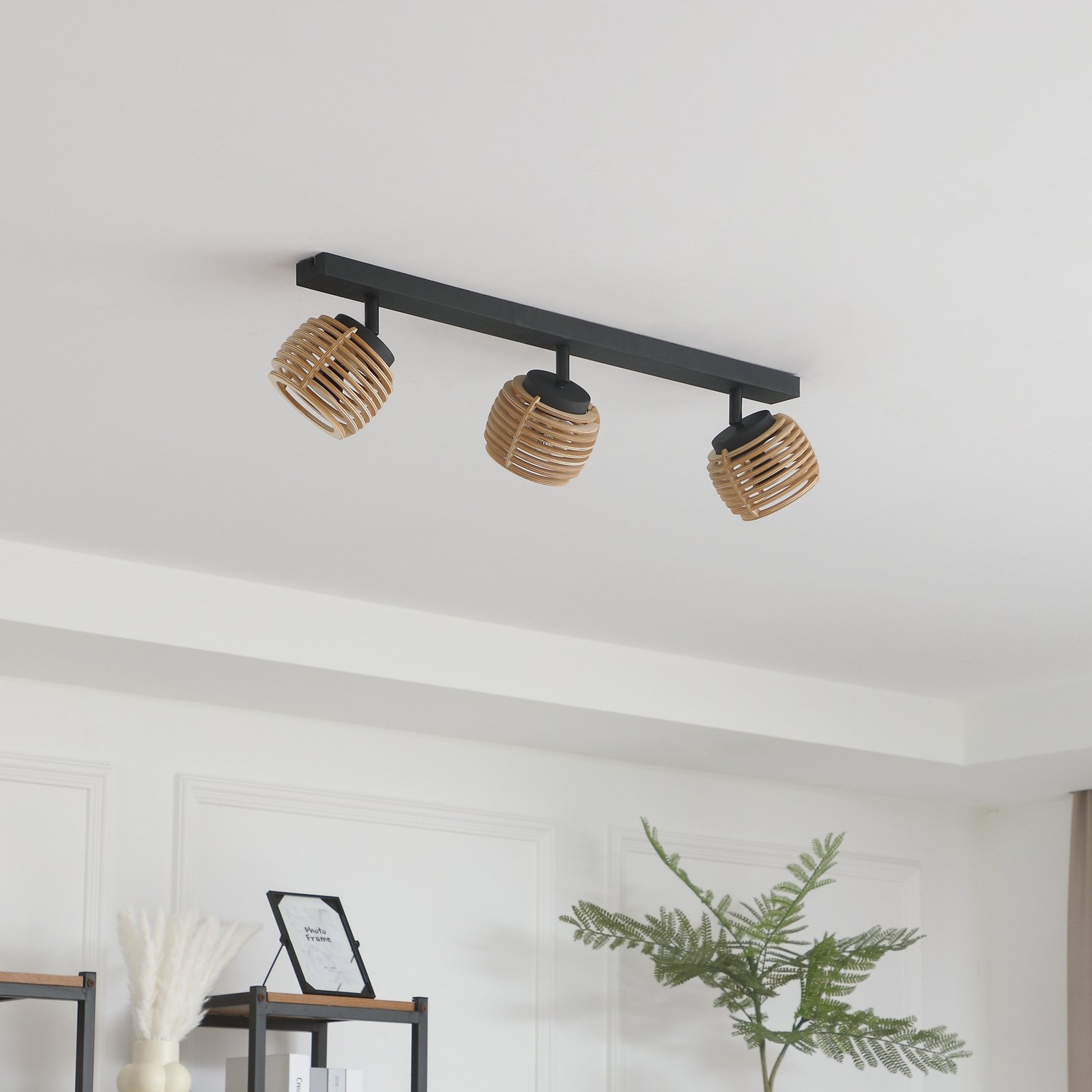 Lindby Ediz plafondlamp, 3-lamps, meerlaagse houten kappen