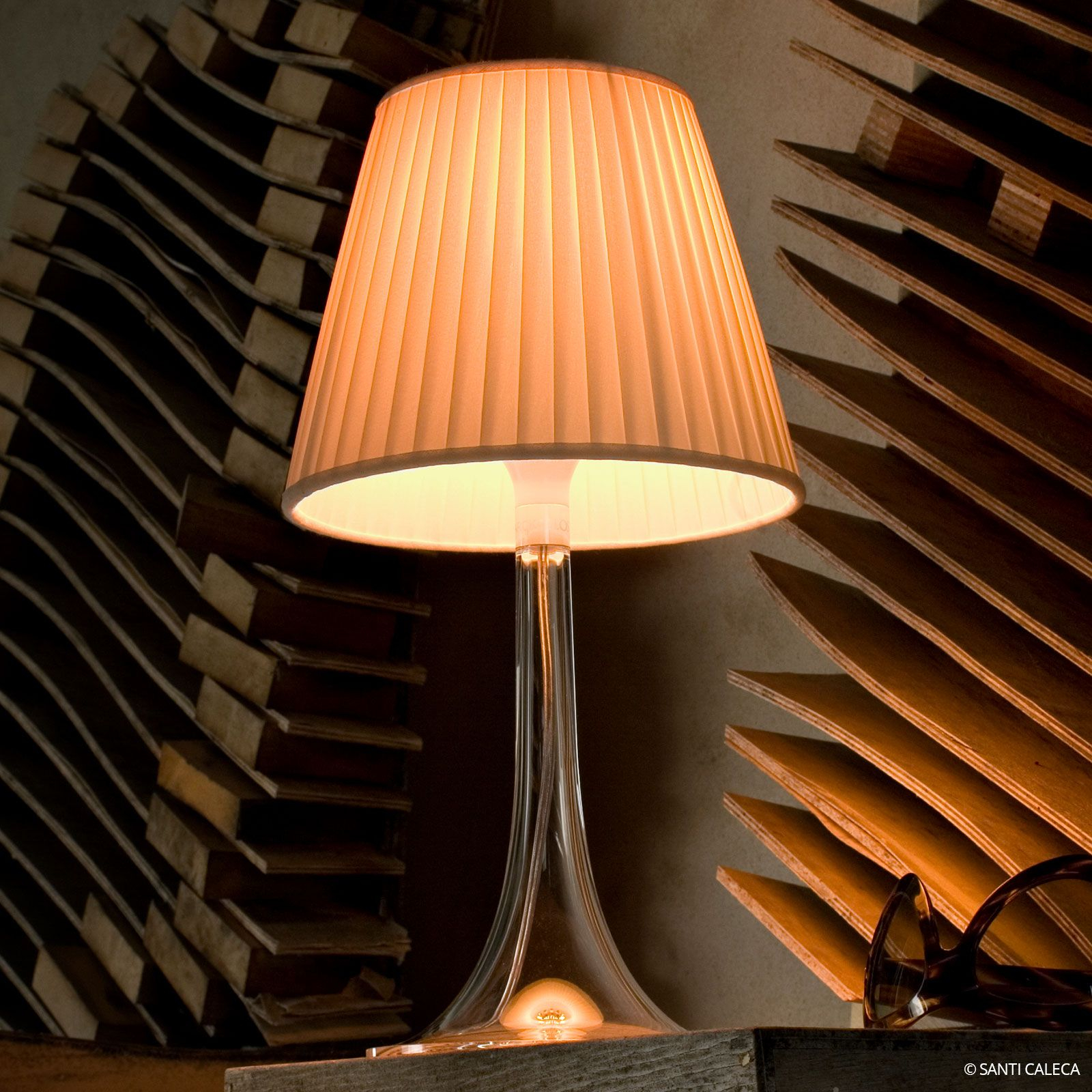 Flos FLOS Miss K table lamp, soft, for Hallway, plastic, E27, 70 W, H: 43.2 cm