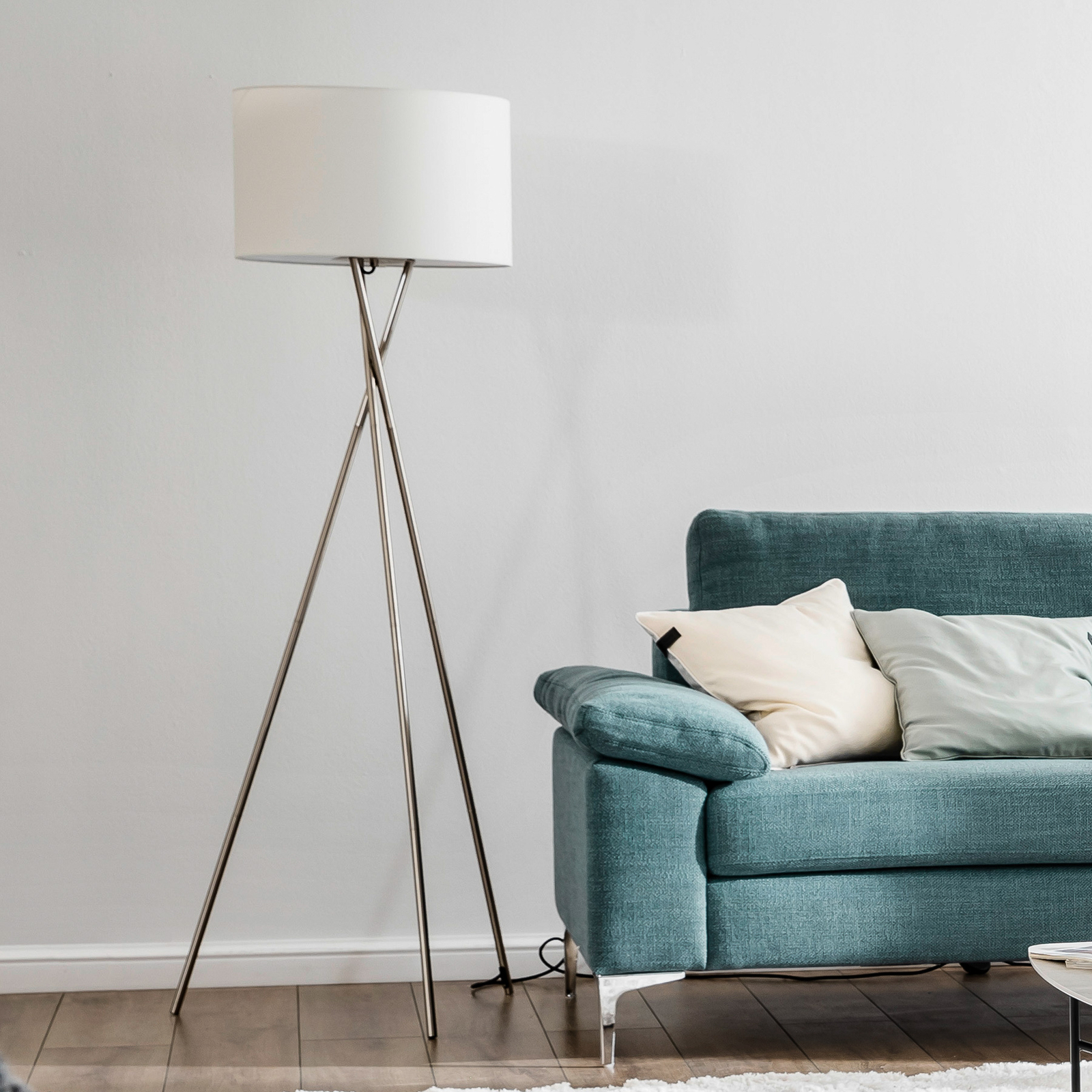 Schöner Wohnen Pina tripod floor lamp