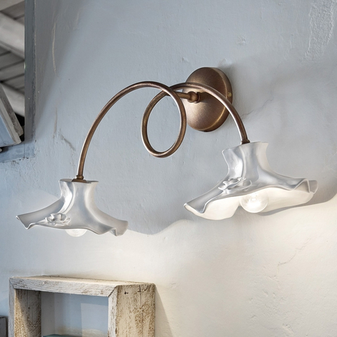 Elegante lámpara de pared Eleonora, dos brazos