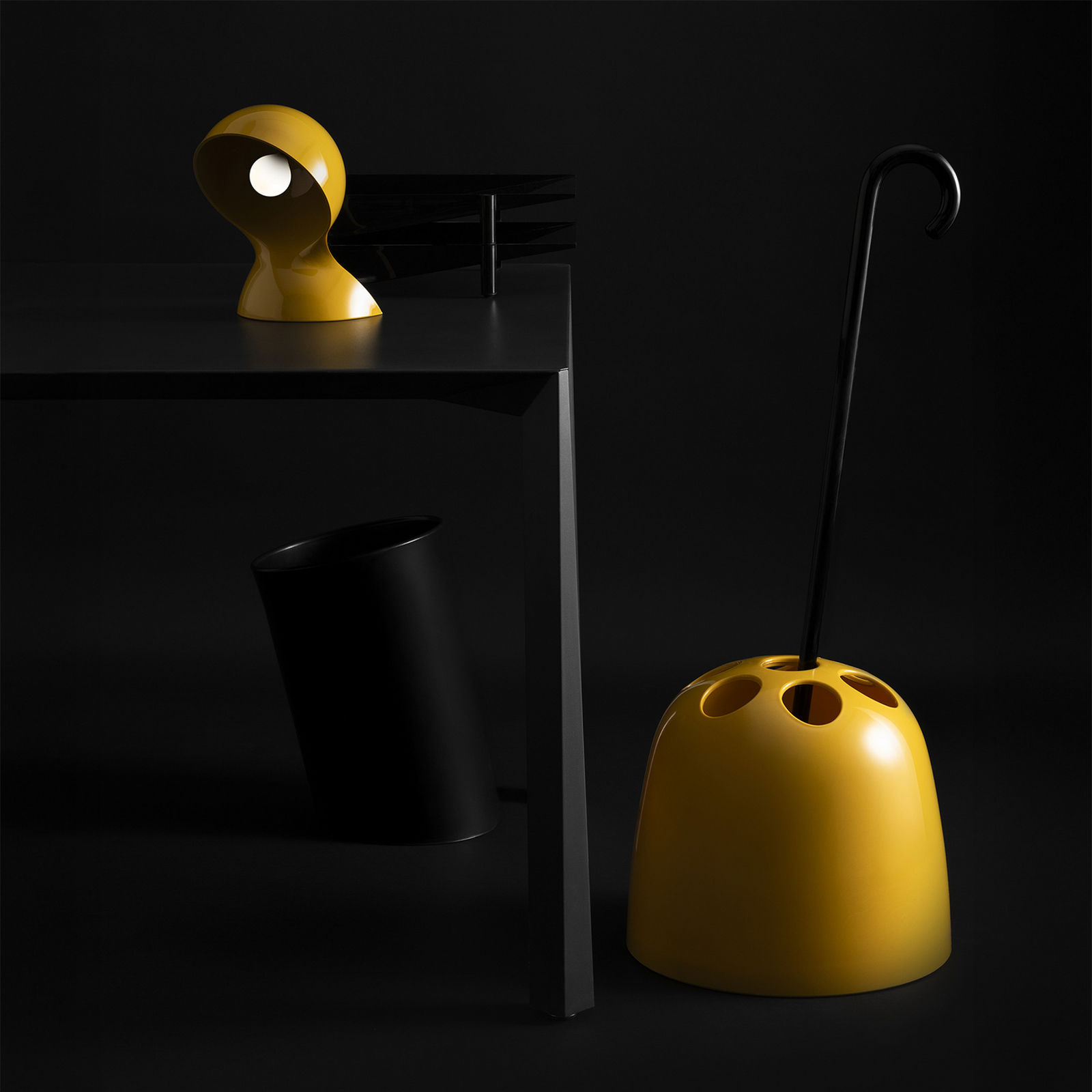 Artemide Tischleuchte Dalù, gelb, Höhe 26 cm, E14 Artemide Tischleuchte Dalù, gelb, Höhe 26 cm, E14
