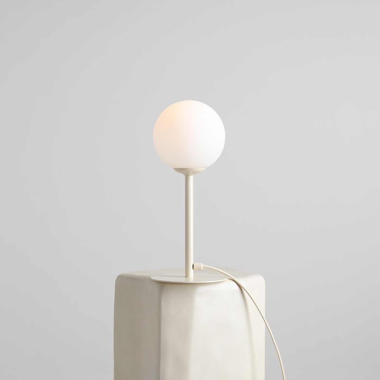 Tafellamp Joel, opaal/crème, 1-lamp