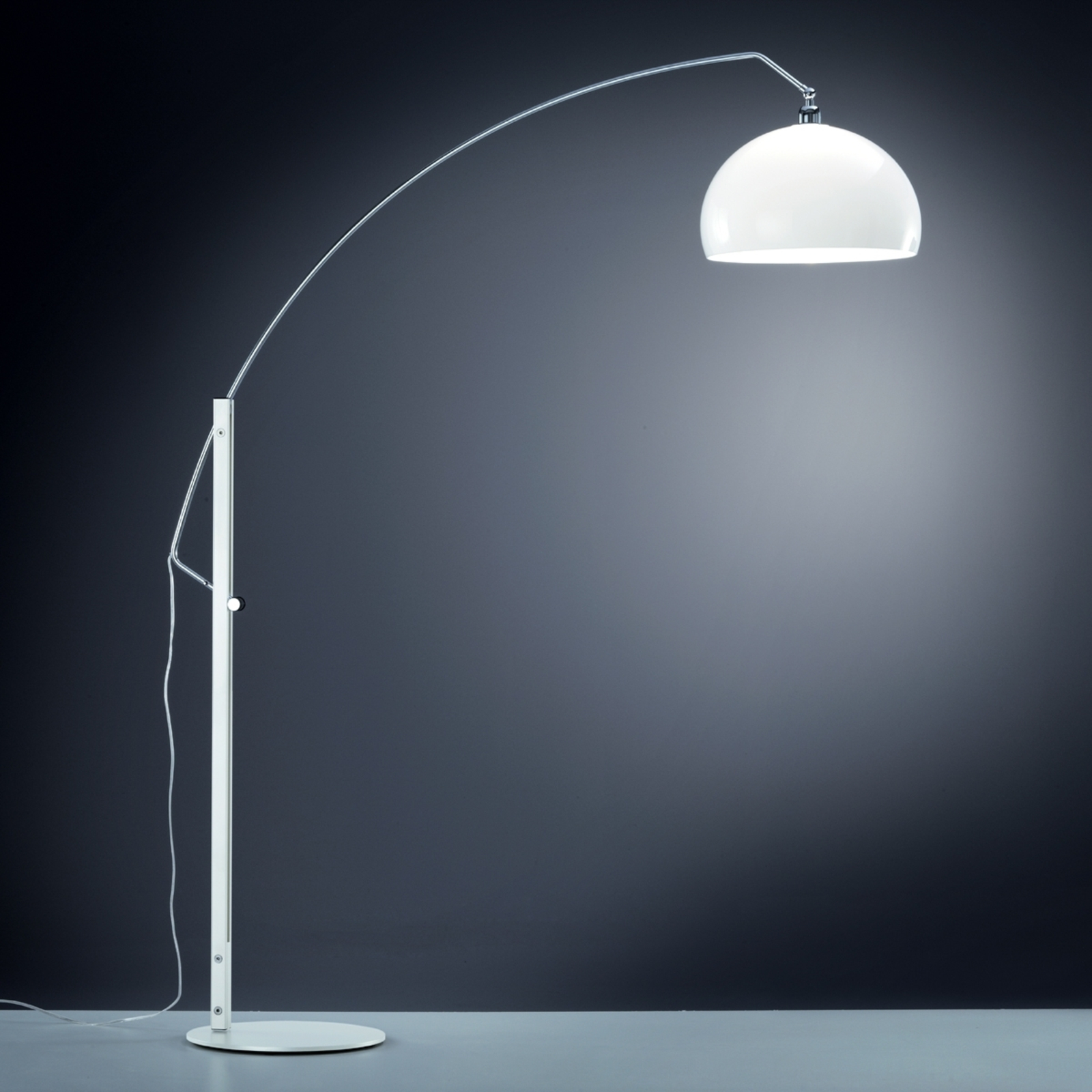Helestra Doro floor lamp, acrylic, white
