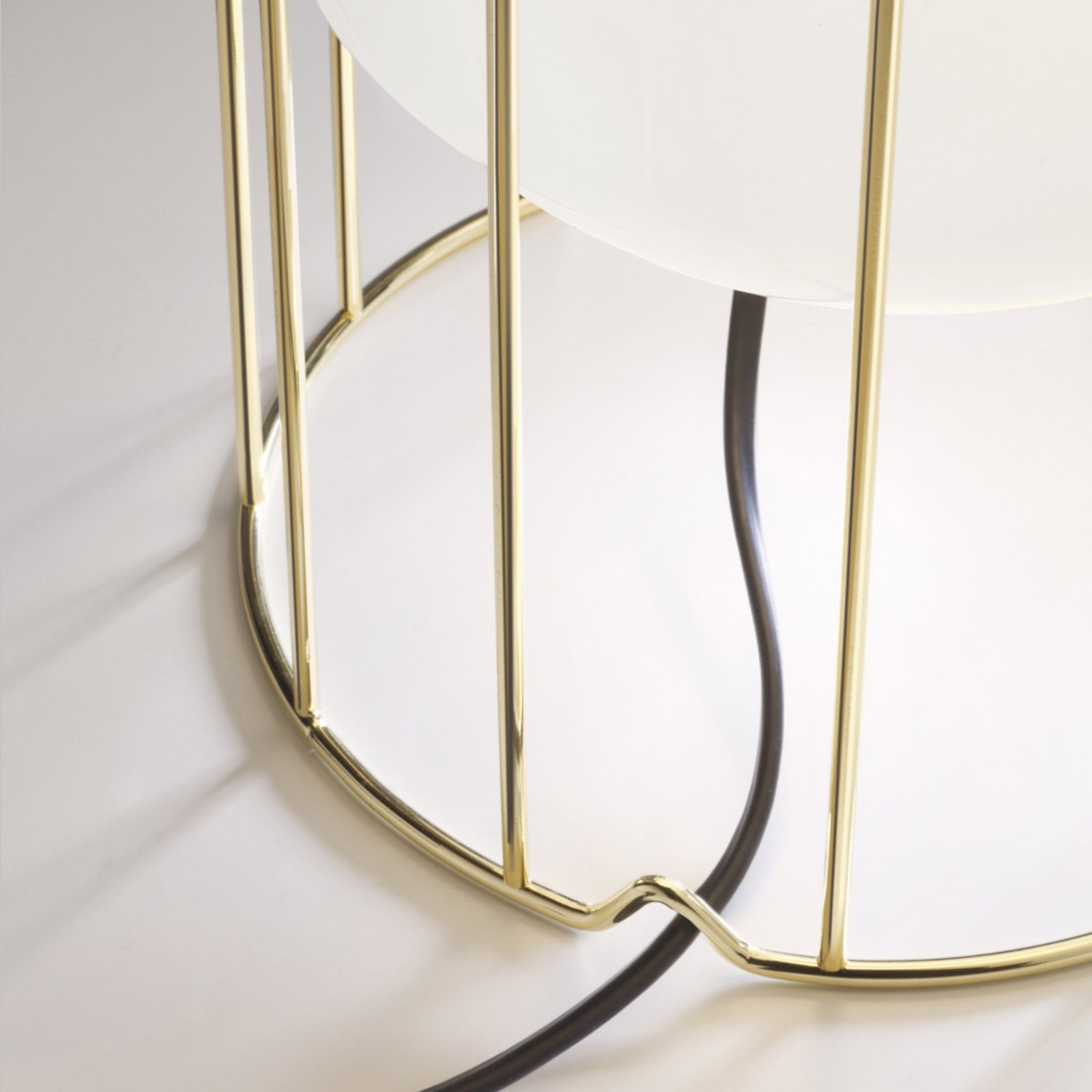 Lampada da tavolo di design Aérostat ottone 23 cm