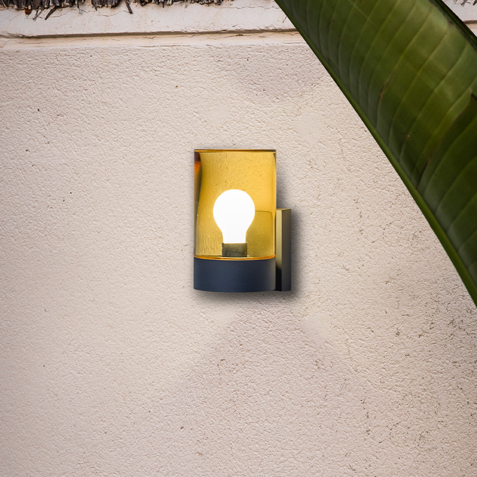 Kila outdoor wall light, amber