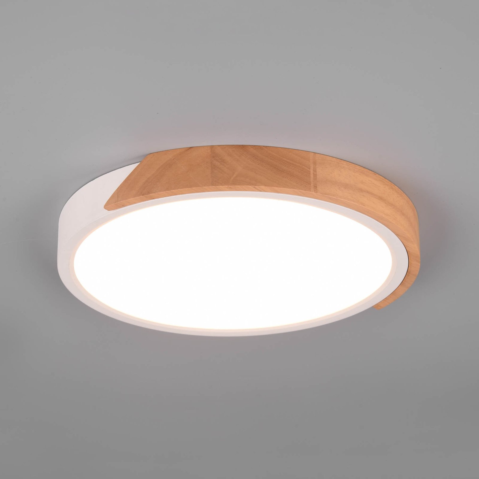 LED-taklampe Jano, Ø 31,5 cm, 3 000 K, hvit