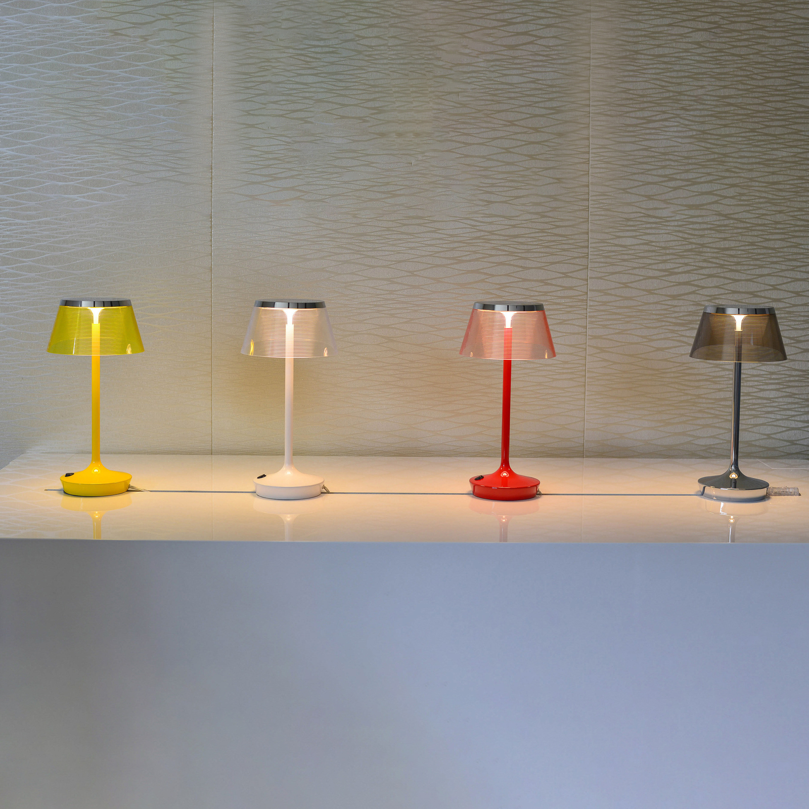 Aluminor La Petite Lamp LED table lamp