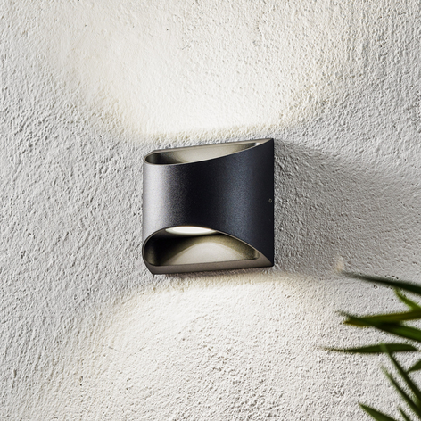 Halbrunde LED-Außenwandlampe Dodd aus Aluminium