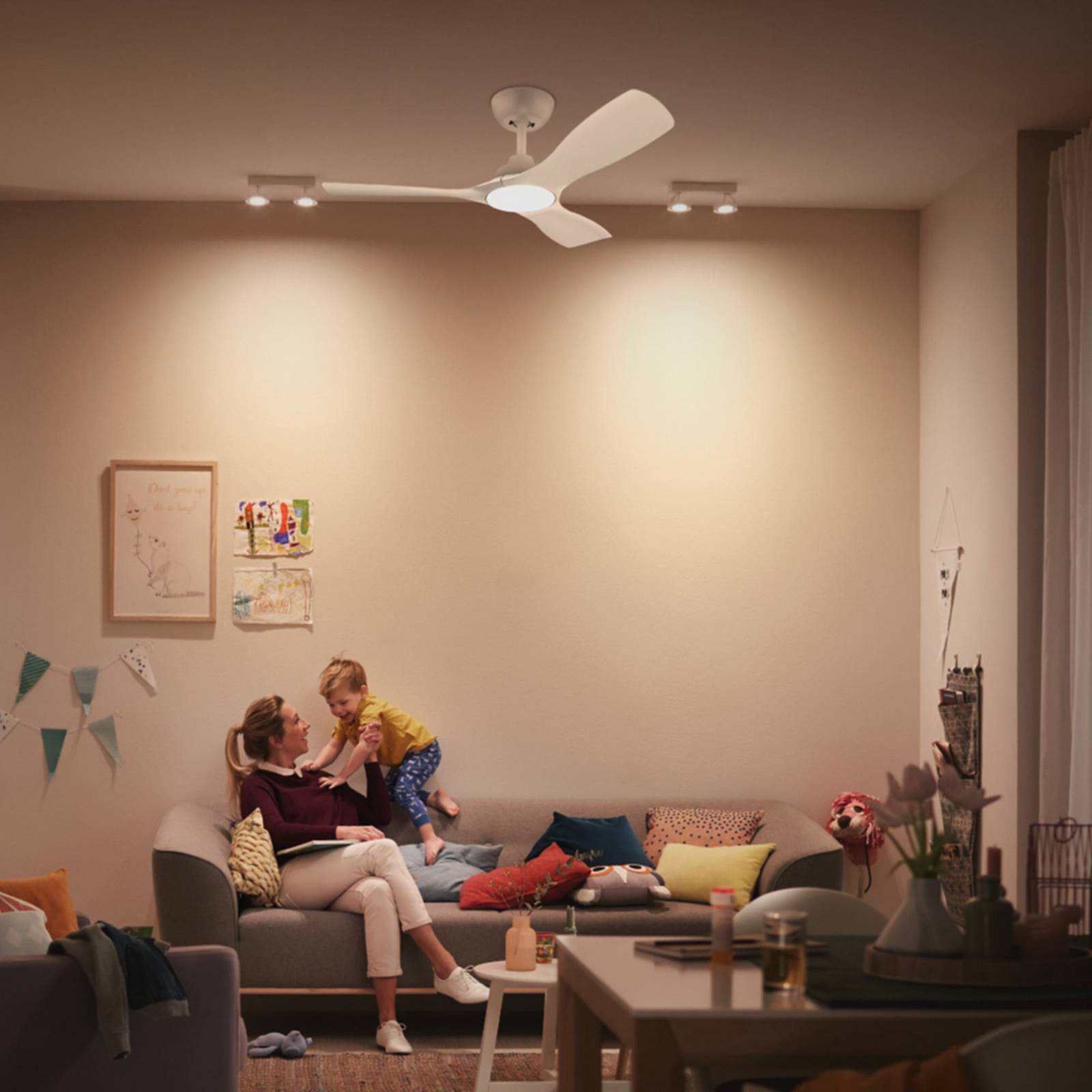 Wentylator sufitowy LED Philips Fix Blade Ø 132 cm, biały, cichy