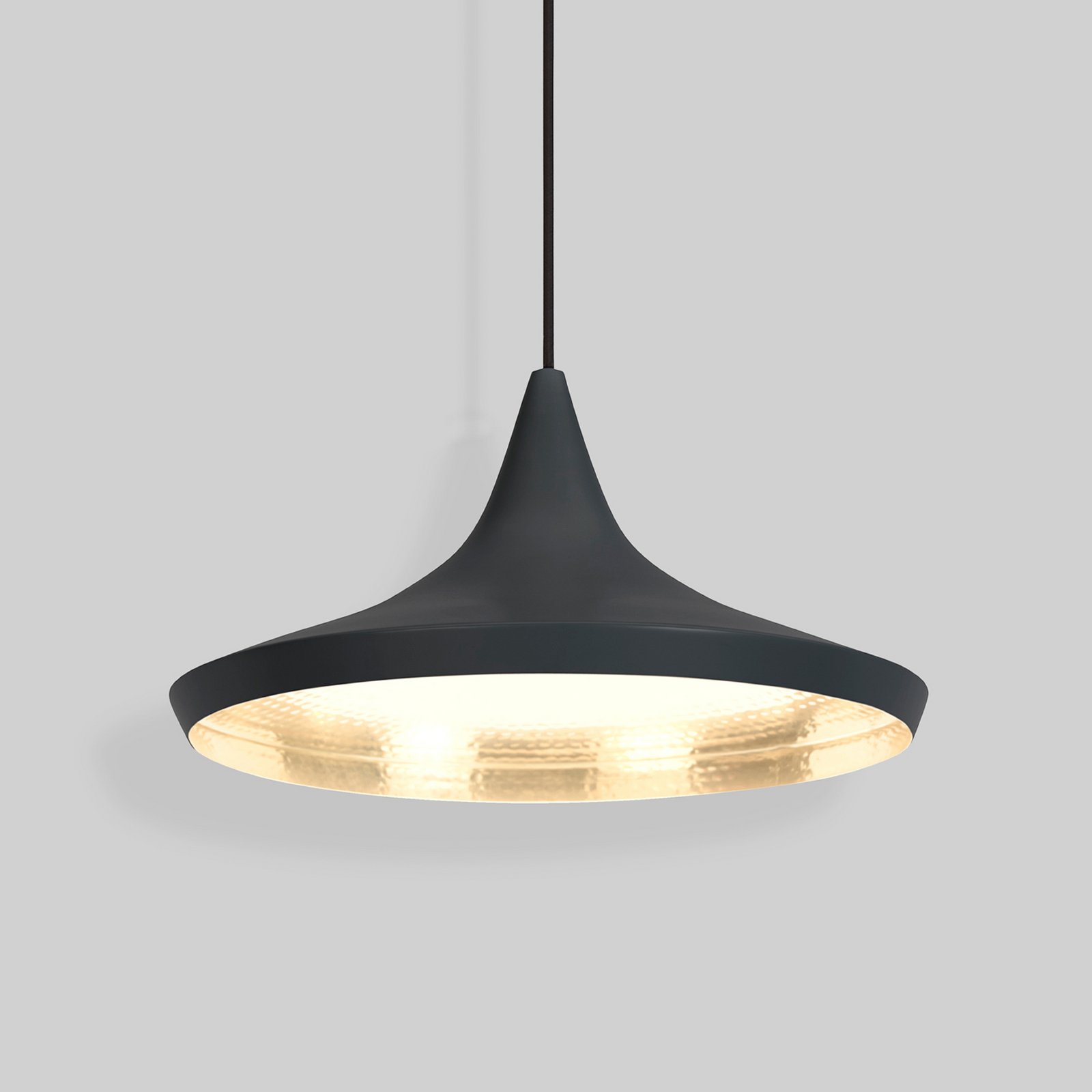 Tom Dixon LED-Hängelampe Beat Flat, schwarz, Ø 56 cm