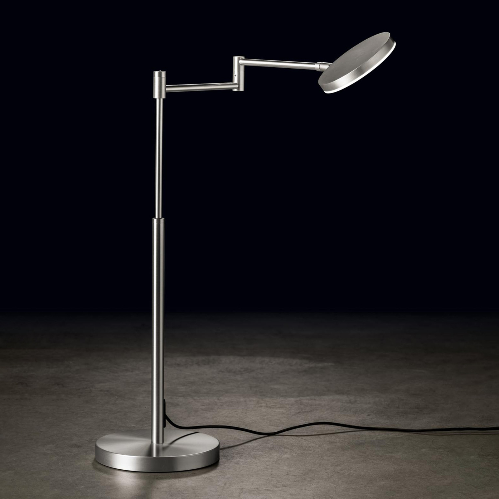 Holtkötter Plano T lampa stołowa LED aluminium