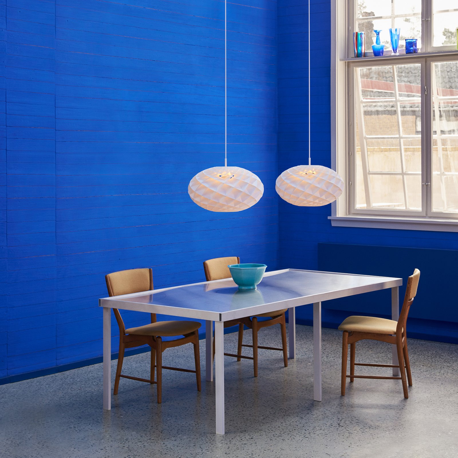 Patera Oval Suspension Matt White - Louis Poulsen
