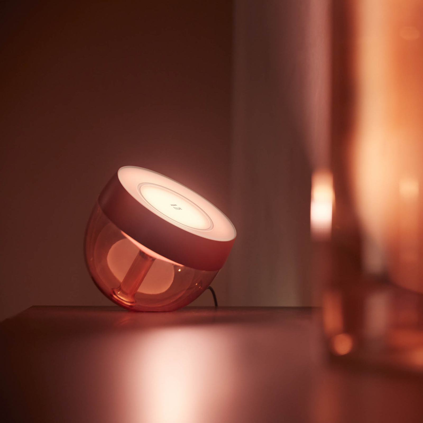lampara de mesa philips hue