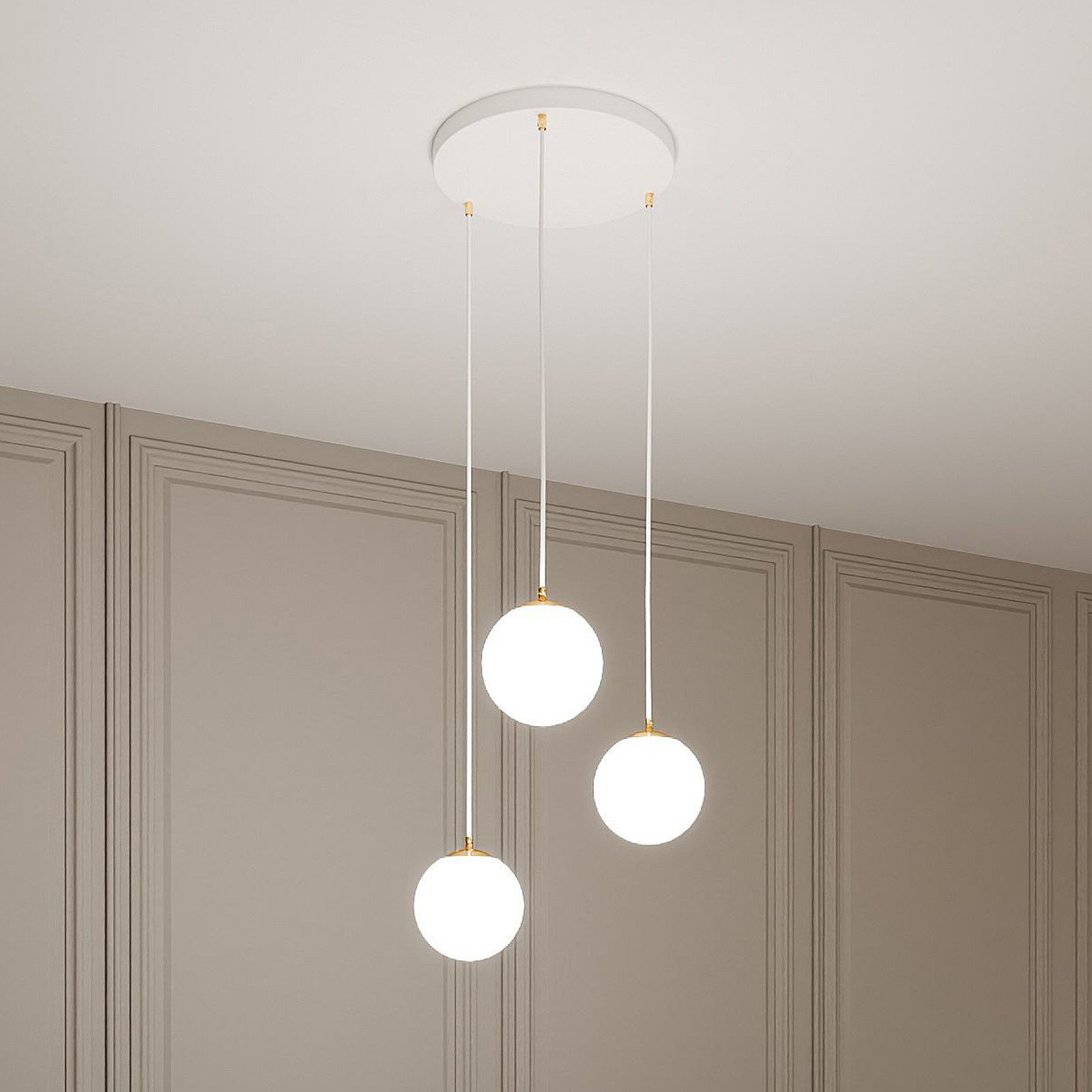 EMIBIG LIGHTING Lampă suspendată Royal 3 becuri alb opal/alb sticlă E14 - Camera de zi / sufragerie - modern - alb opal alb auriu