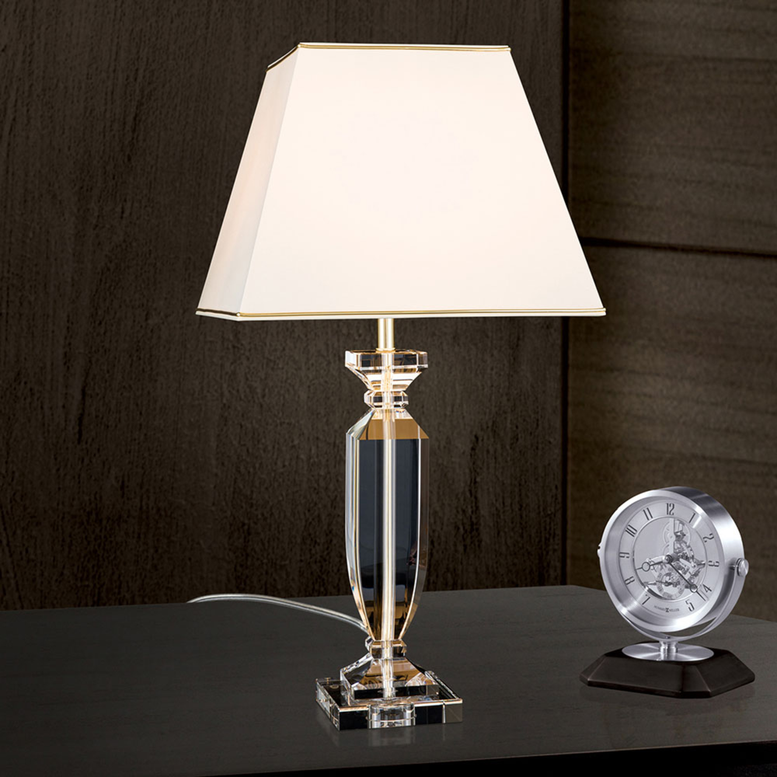 Stolná lampa Pohár s krištáľmi, zlatá/krémová