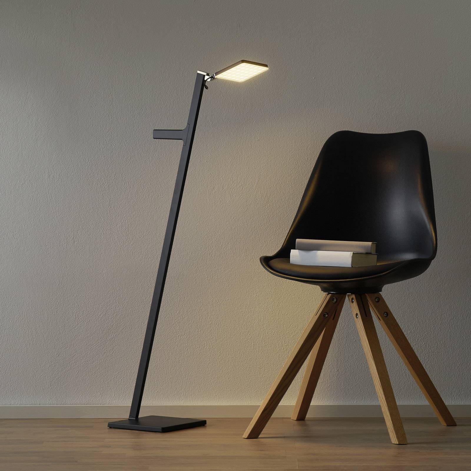 Nimbus Roxxane Leggera lampadaire LED noir