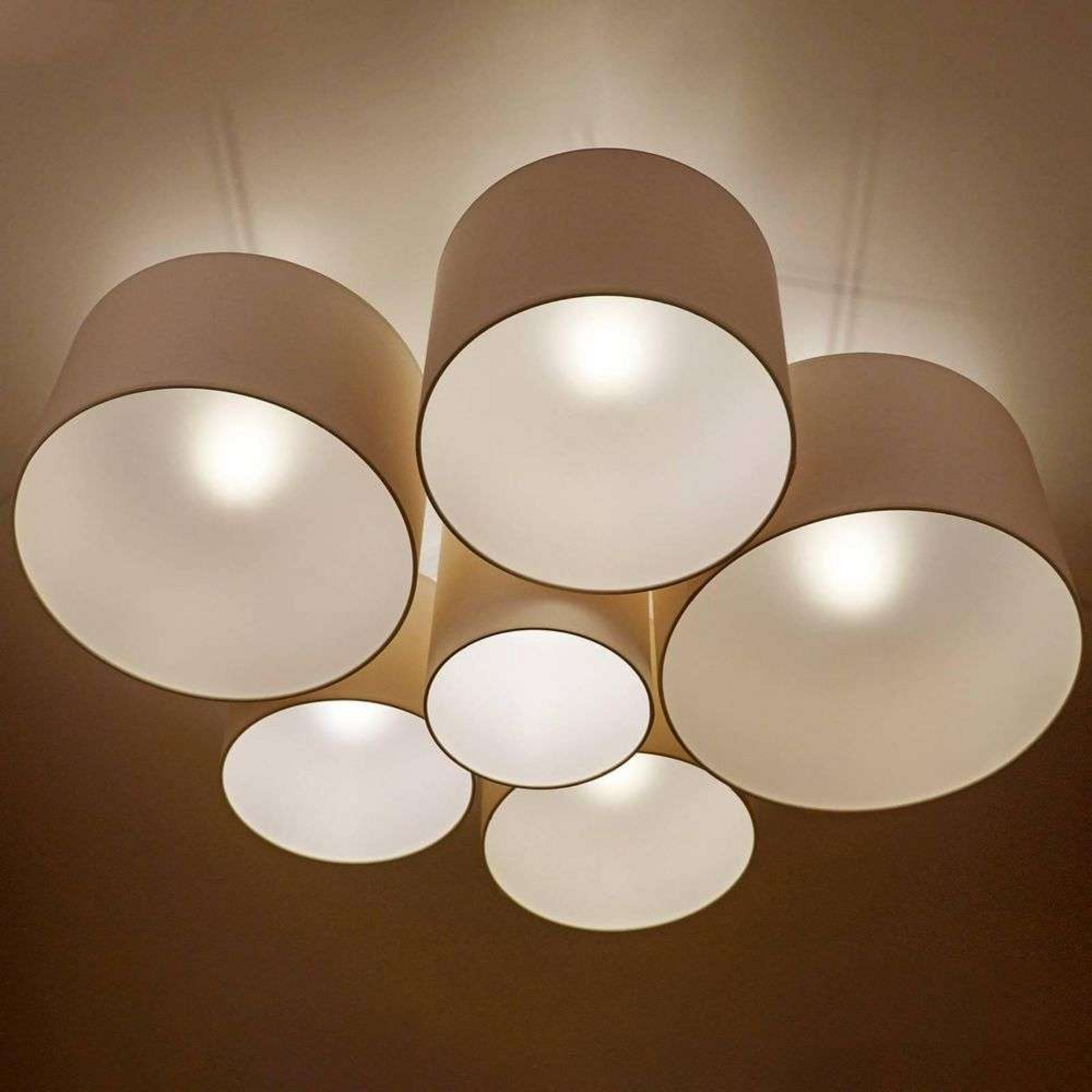 EOL - Lodge 6 Loftlampe Beige - Euluna
