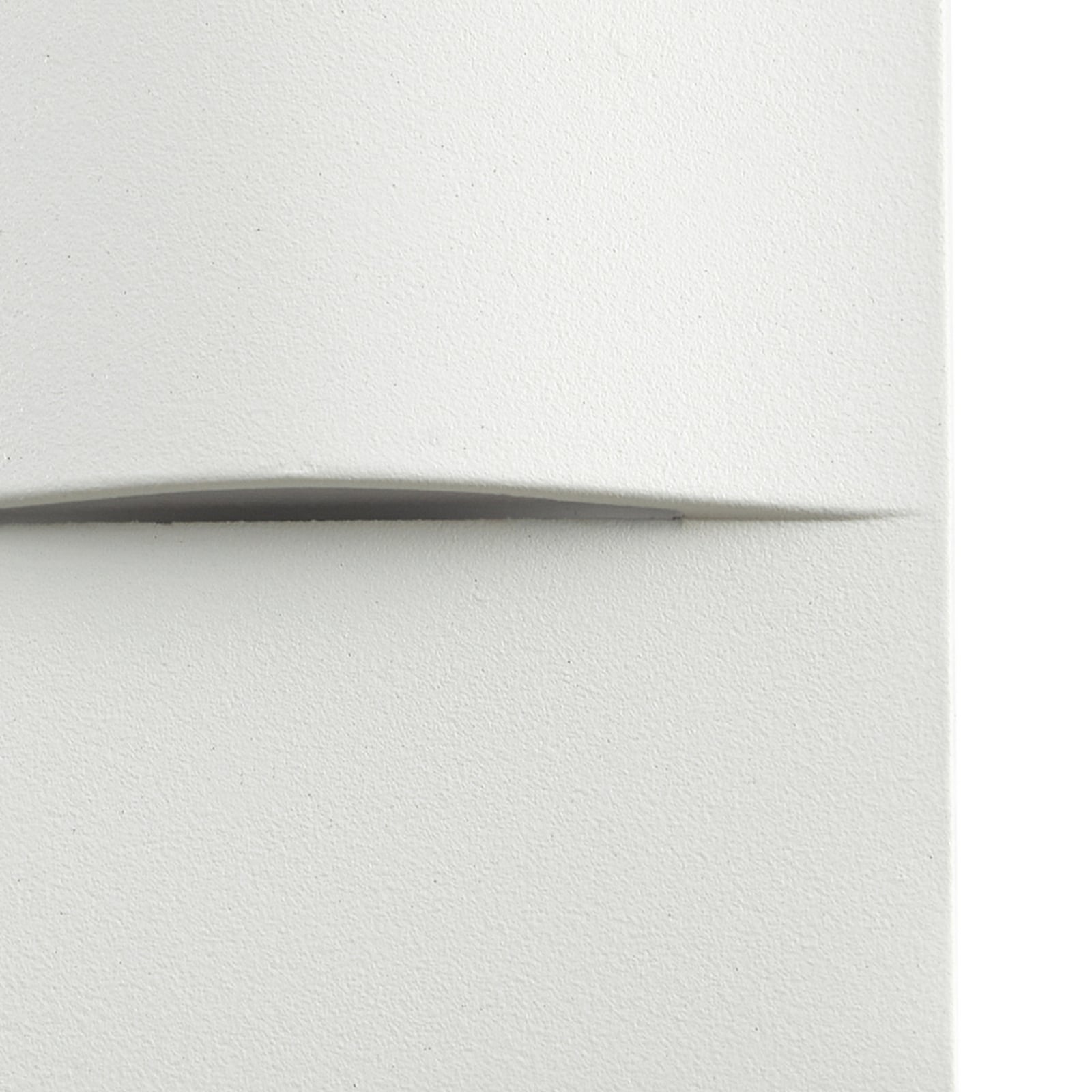 Lindby LED-Wandeinbaulampe Alune, weiß, gebogen, 8x8cm, IP65