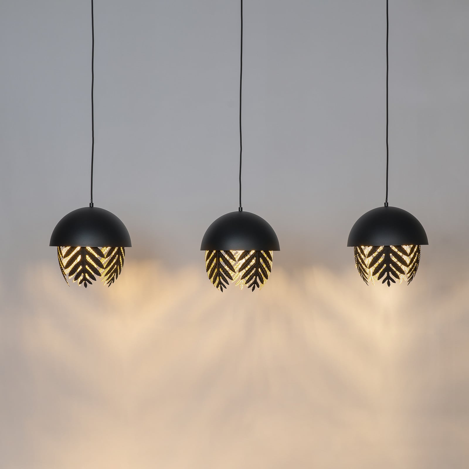 Lucande Aparas lampă suspendată aspect frunză 3 becuri - Camera de zi / sufragerie - design - negru auriu - Metal