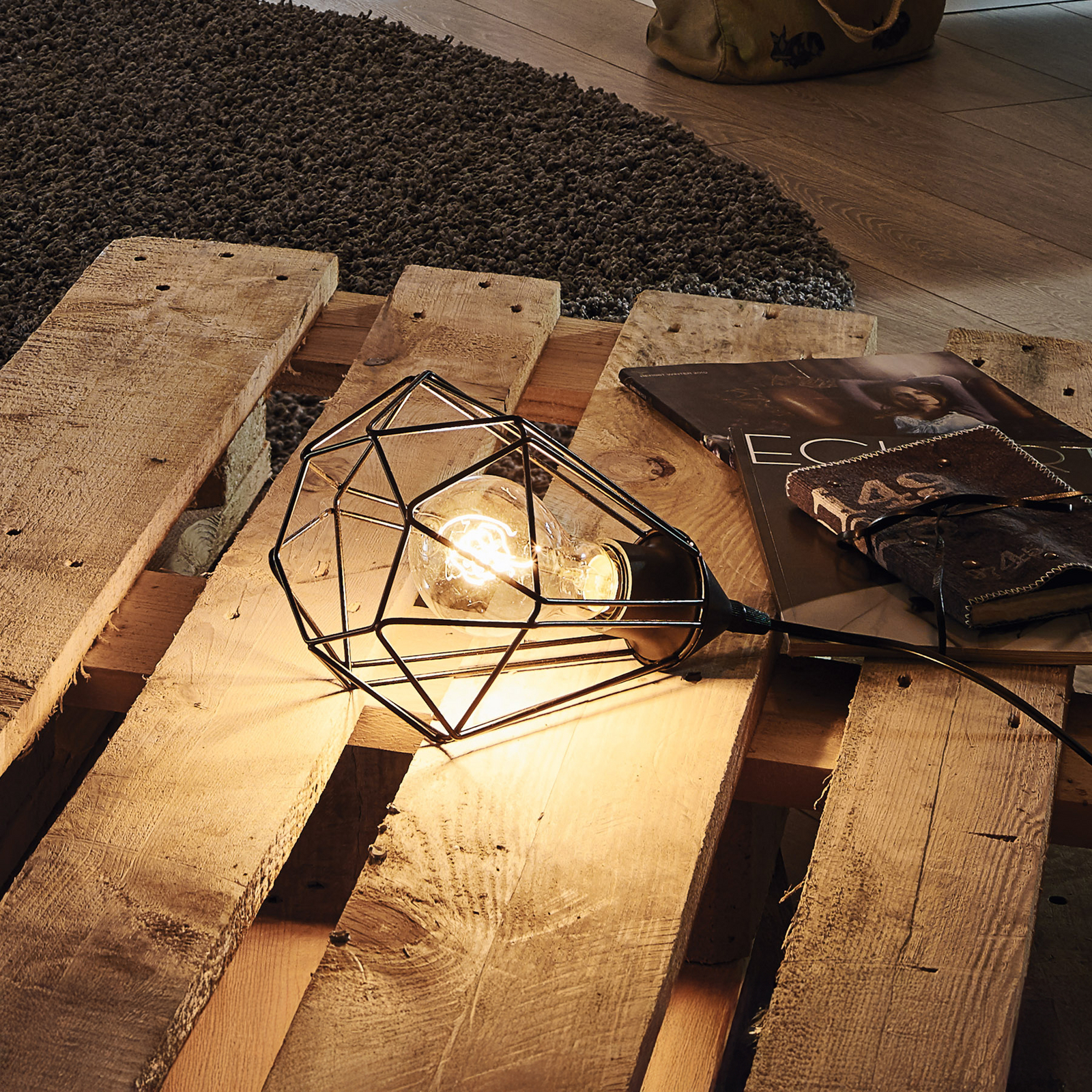 Original designet bordlampe Tarbes