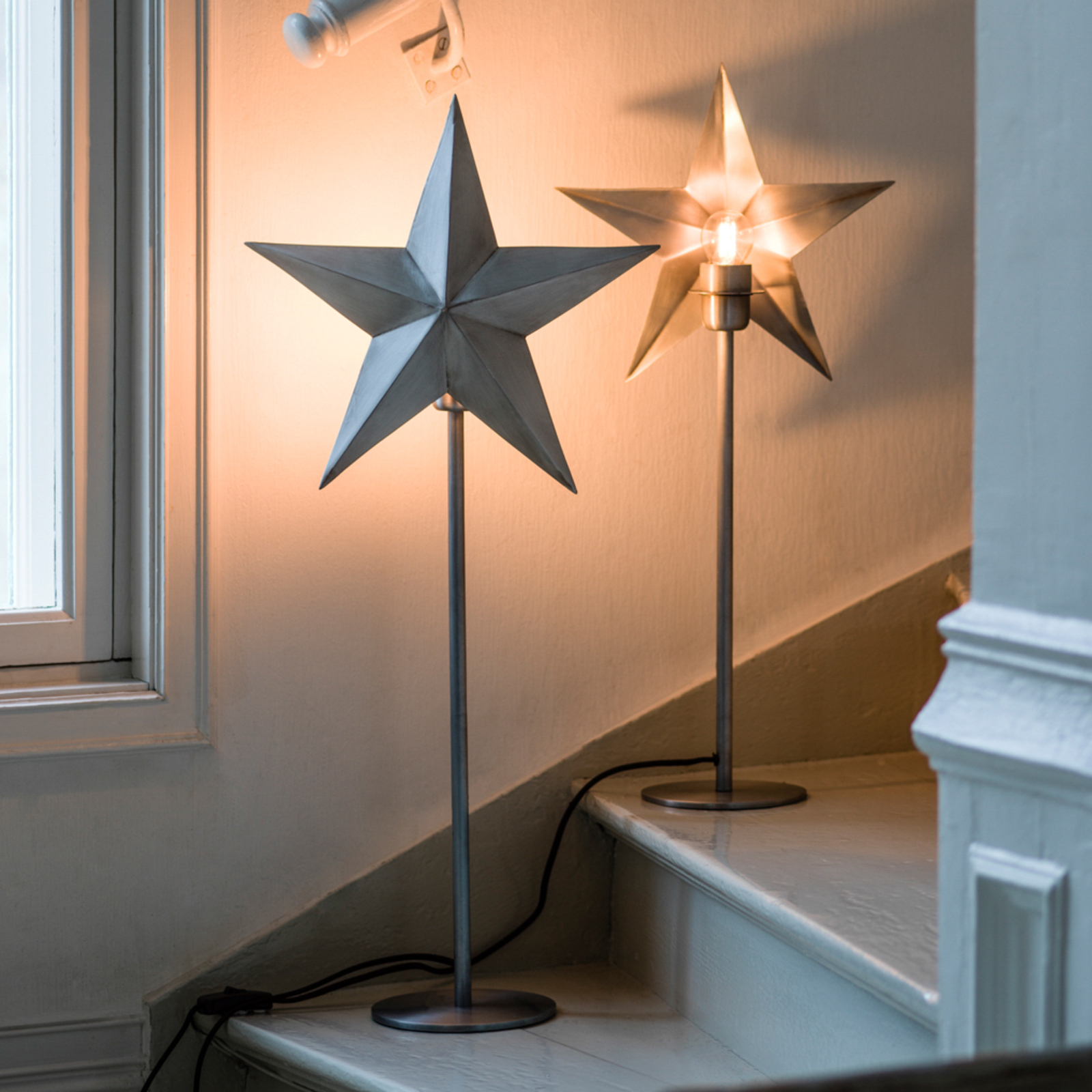PR Home Nordic étoile sur pied en métal, argentée