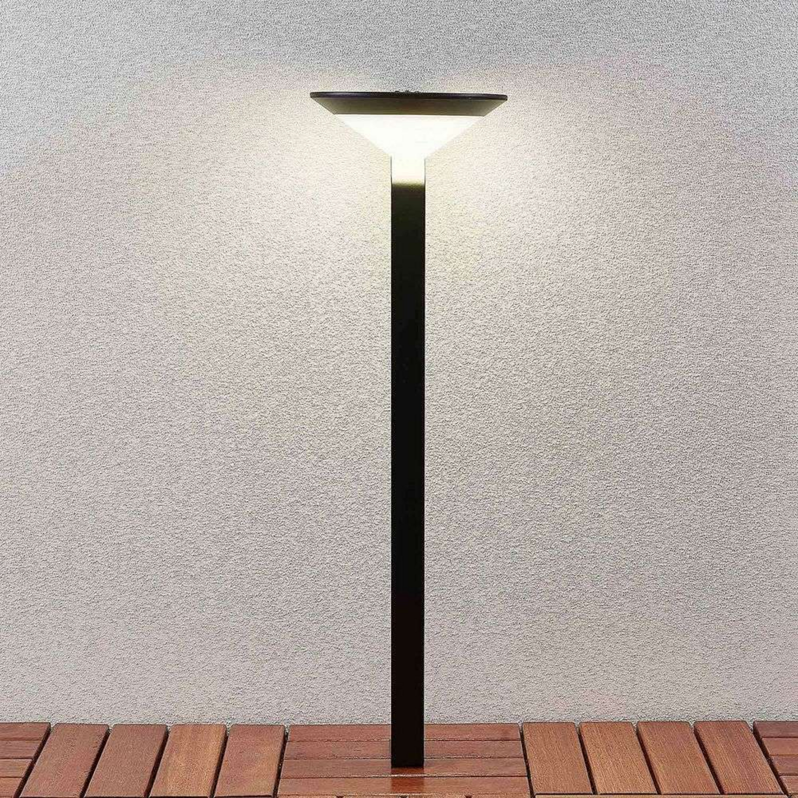 Clamor LED Celulă Solară Lampă de Grădină w/Sensor Black - Lindby