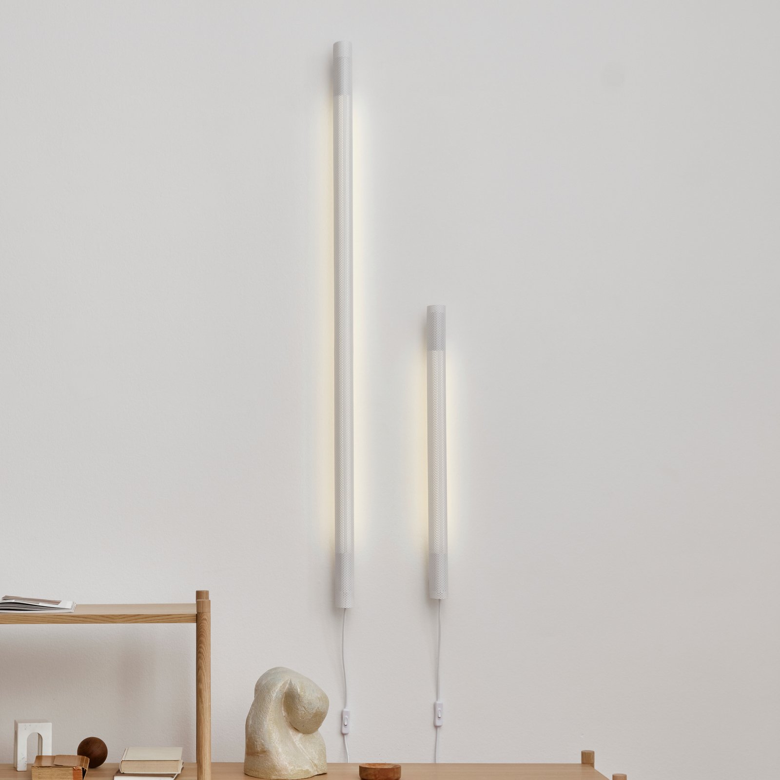 GEJST Wandleuchte Radent, weiß, Höhe 135 cm, G13 LED