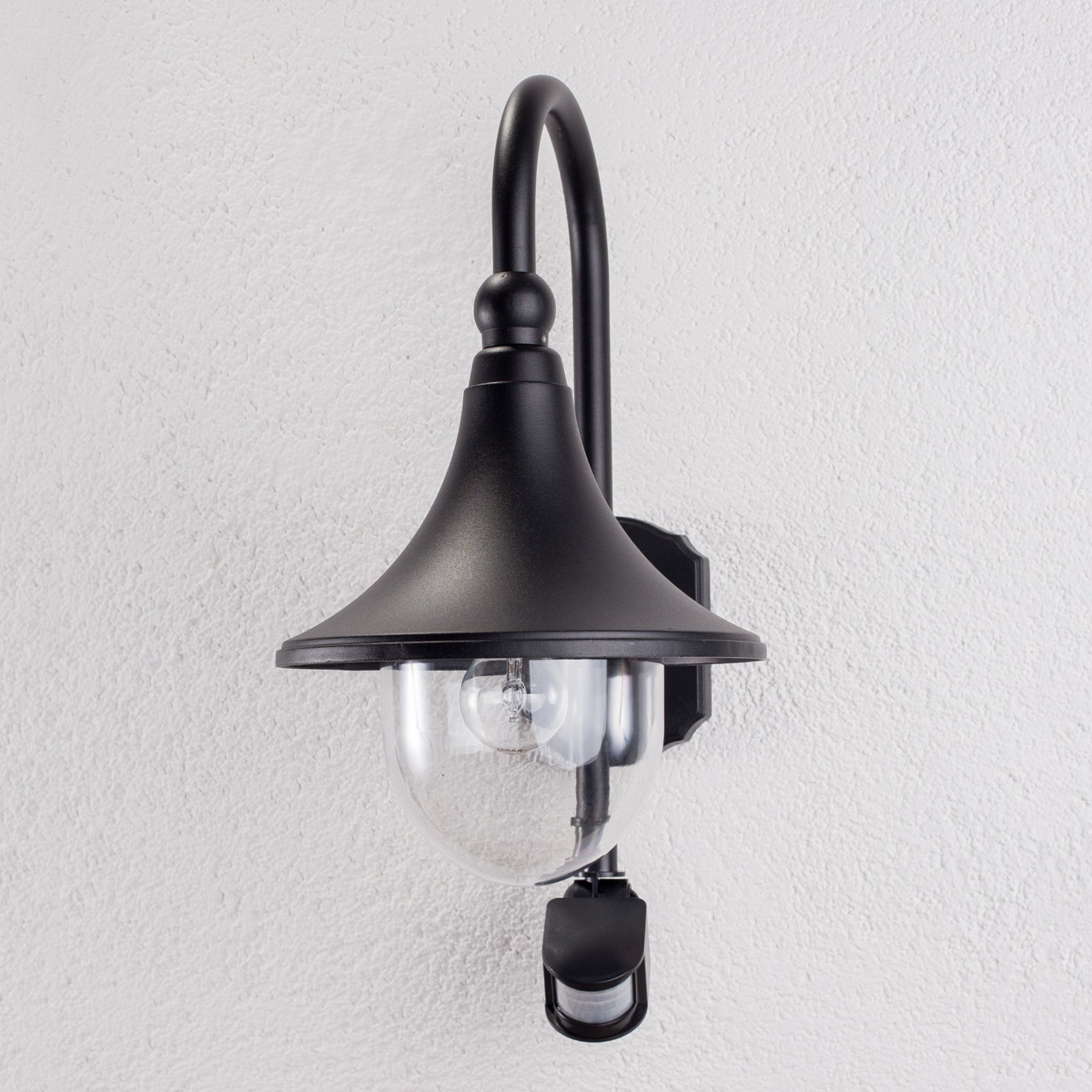 Daphne Aplique de Pared Exterior w/Sensor Black - Lindby