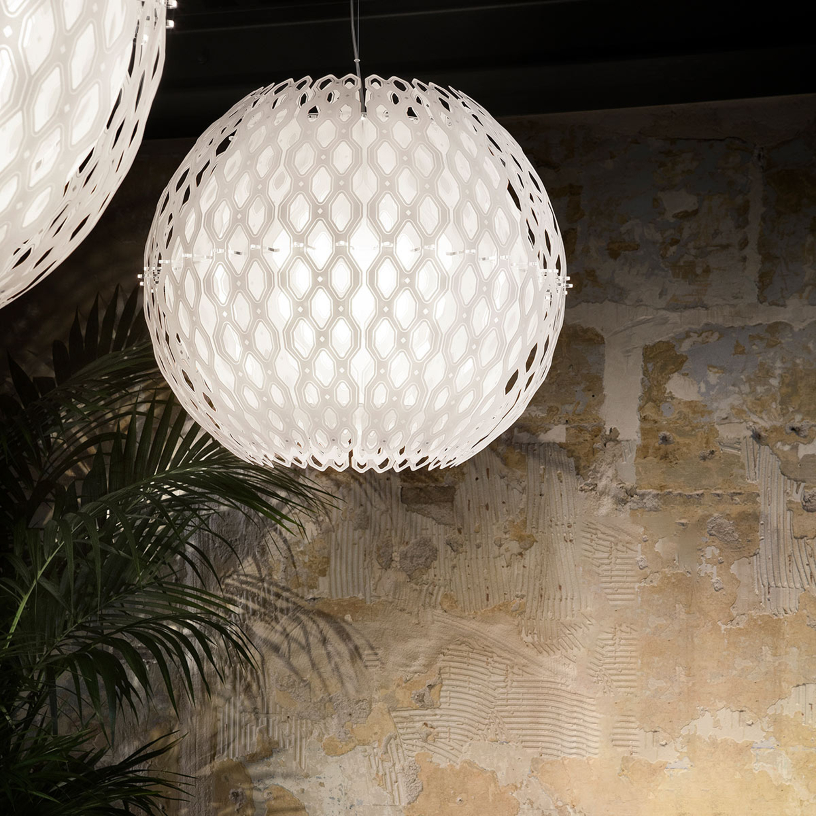 Slamp Charlotte Globe sospensione in bianco