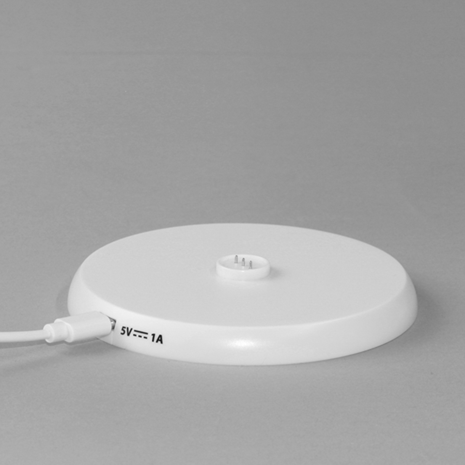 Cosenza 2.0 LED battery table lamp 34 cm white