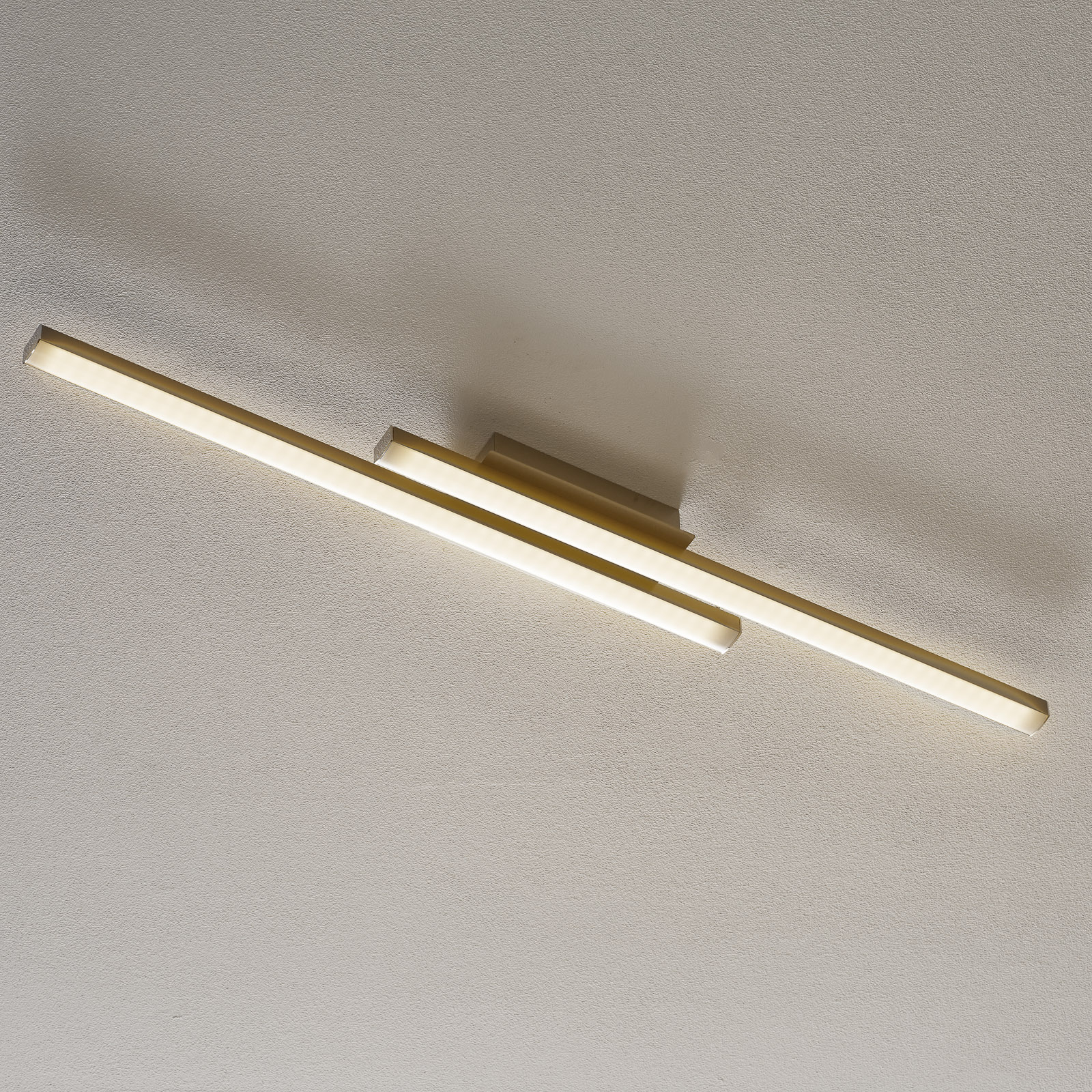 EGLO CONNECT connect Fraioli-C LED ceiling lamp linear, for Hallway, aluminium, plastic, 17 W, energy efficiency: A++, L: 105.5 cm, W: 12 cm, H: 6.5 cm
