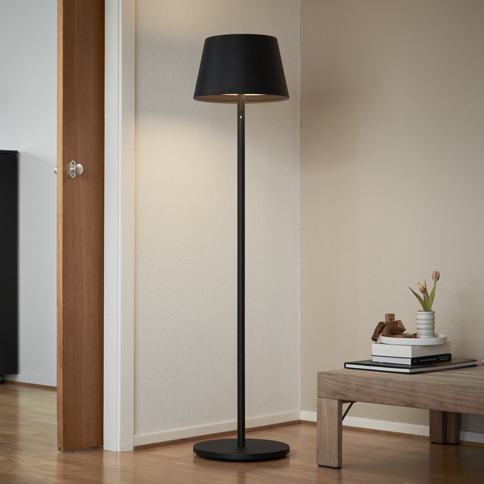 Modi Portable Floor Lamp IP65 Black - Loom Design