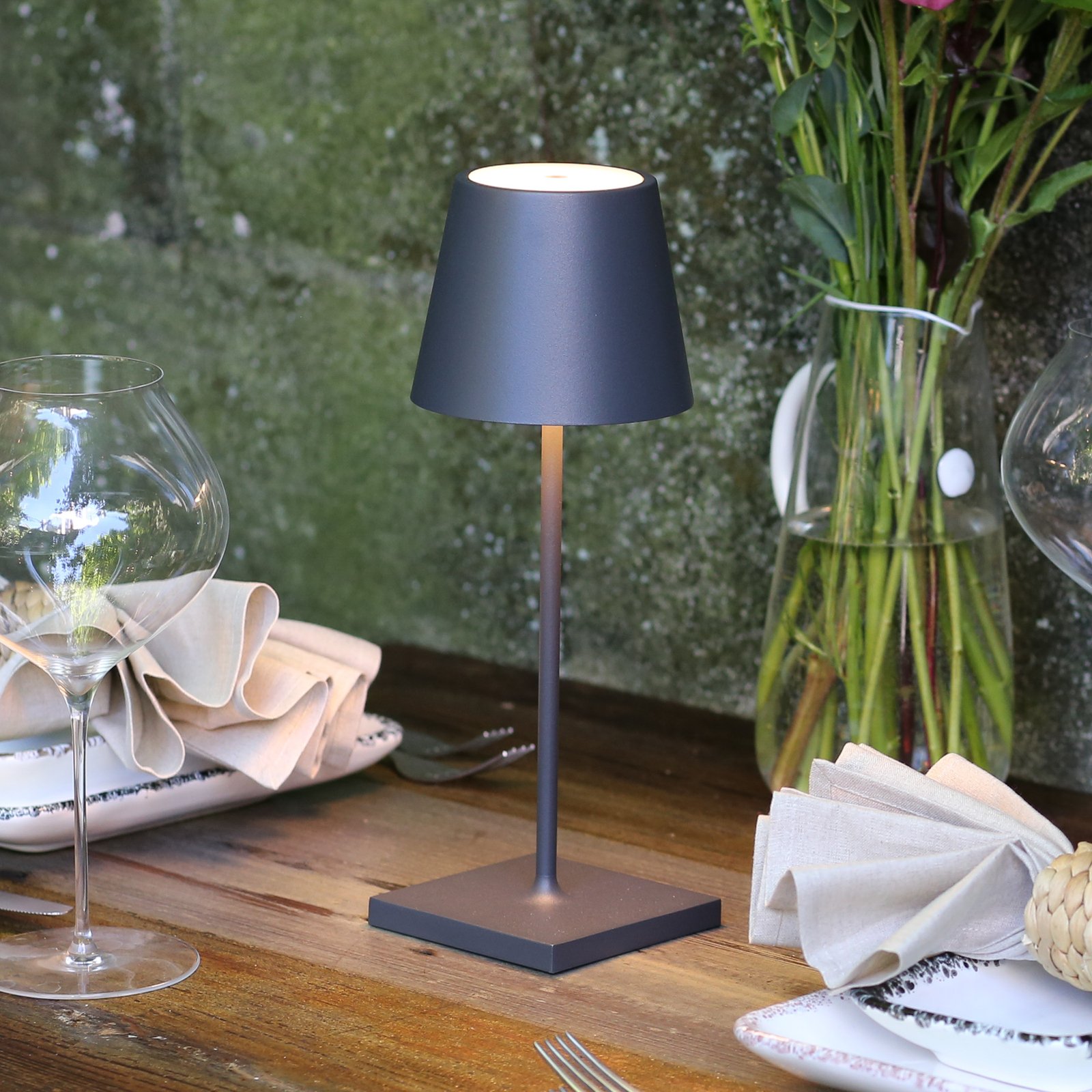 Zafferano Poldina mini akkus asztali lámpa szürke