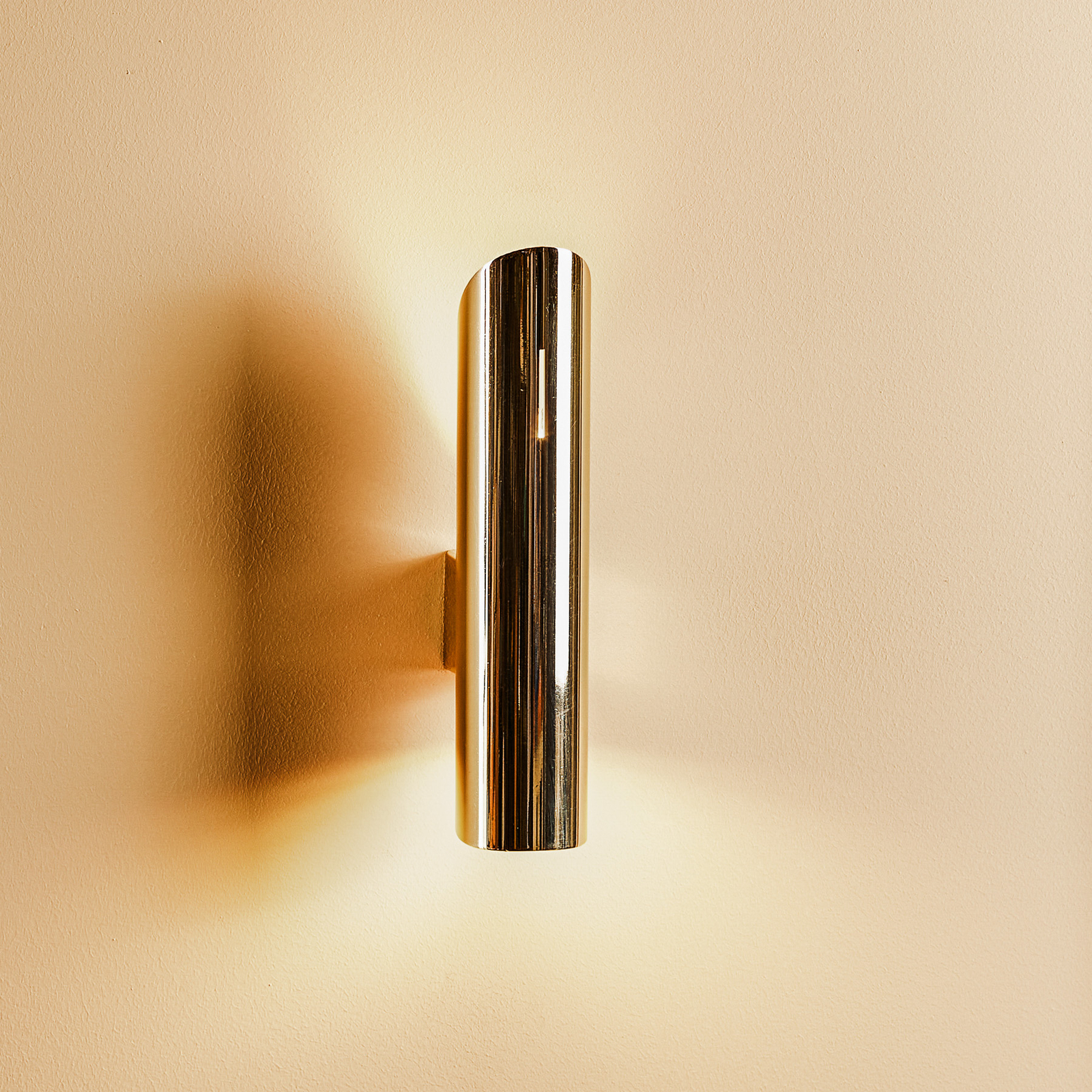 Ana wall light, up/down, brass