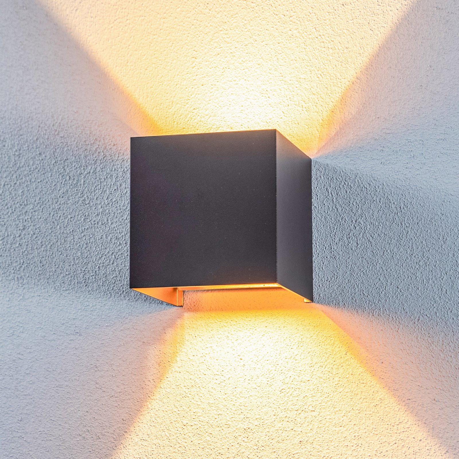 Nivar Square LED Kültéri Fali Lámpa Black/Gold - Lindby