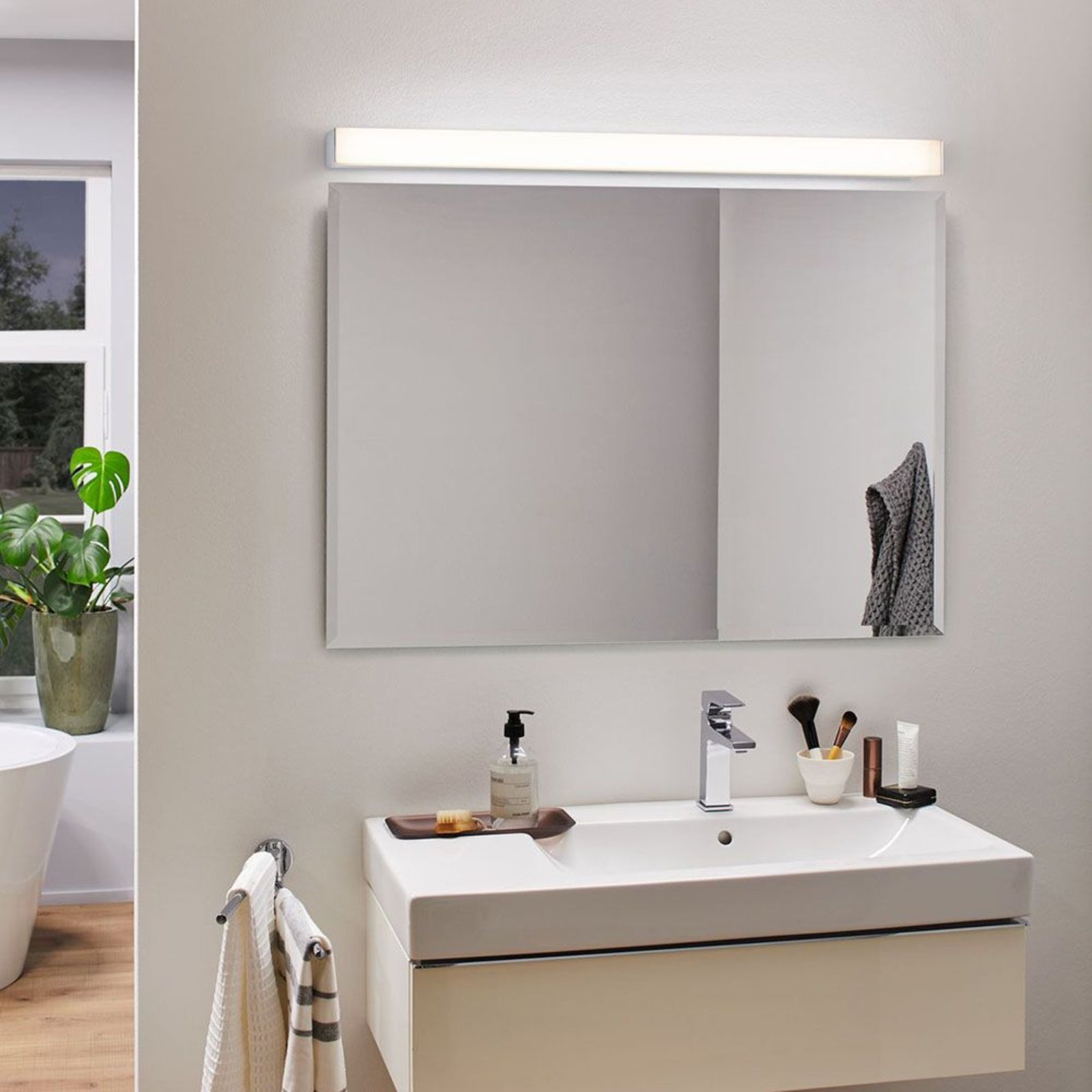 Tova LED Nástěnné Svítidlo TW 6,2W IP44 Dim. Chrom/Bílá - Paulmann