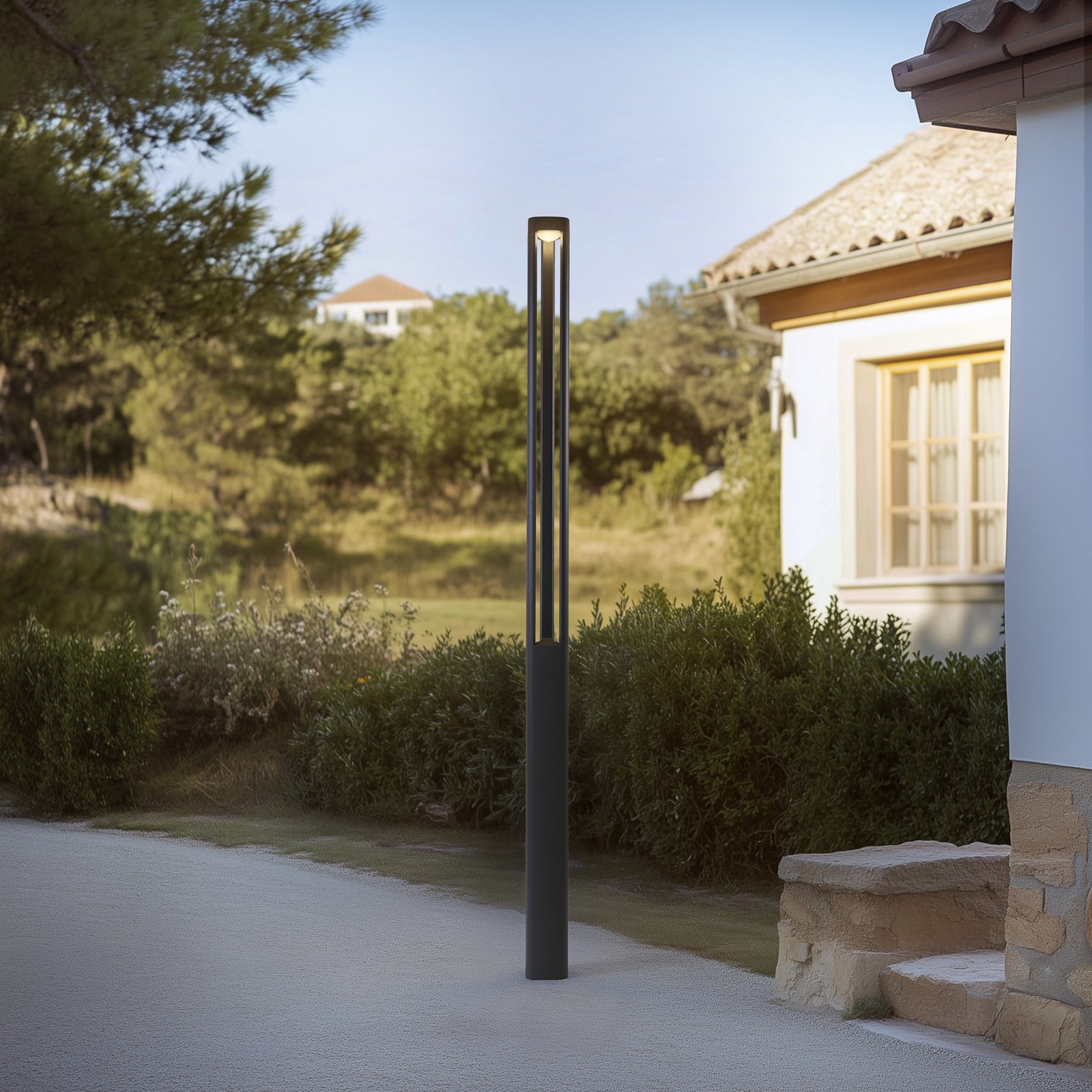 Lucande luminaire d'extérieur LED Zarek, 230 cm, anthracite, IP65