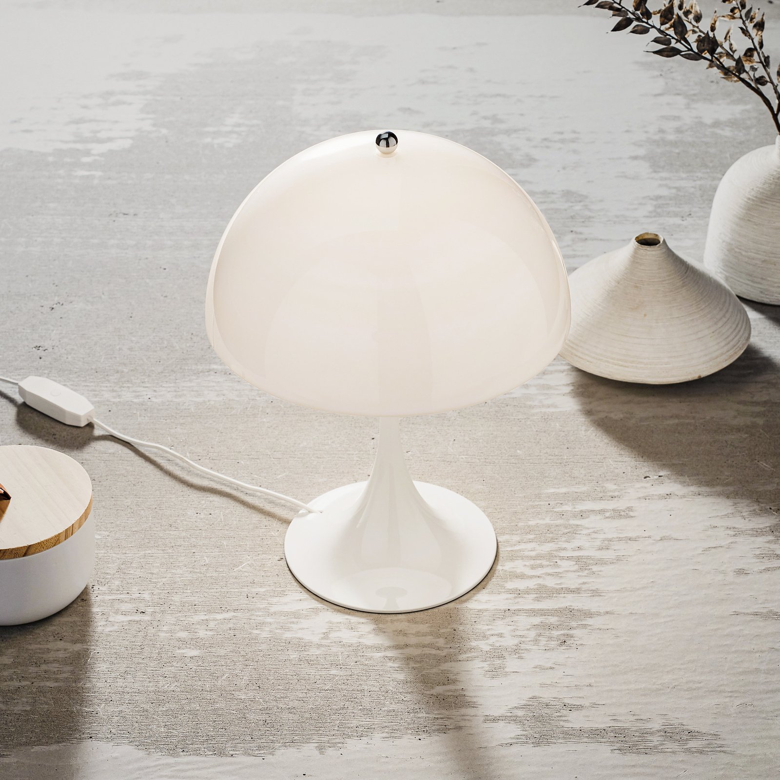 Panthella 250 Table Lamp Opal - Louis Poulsen