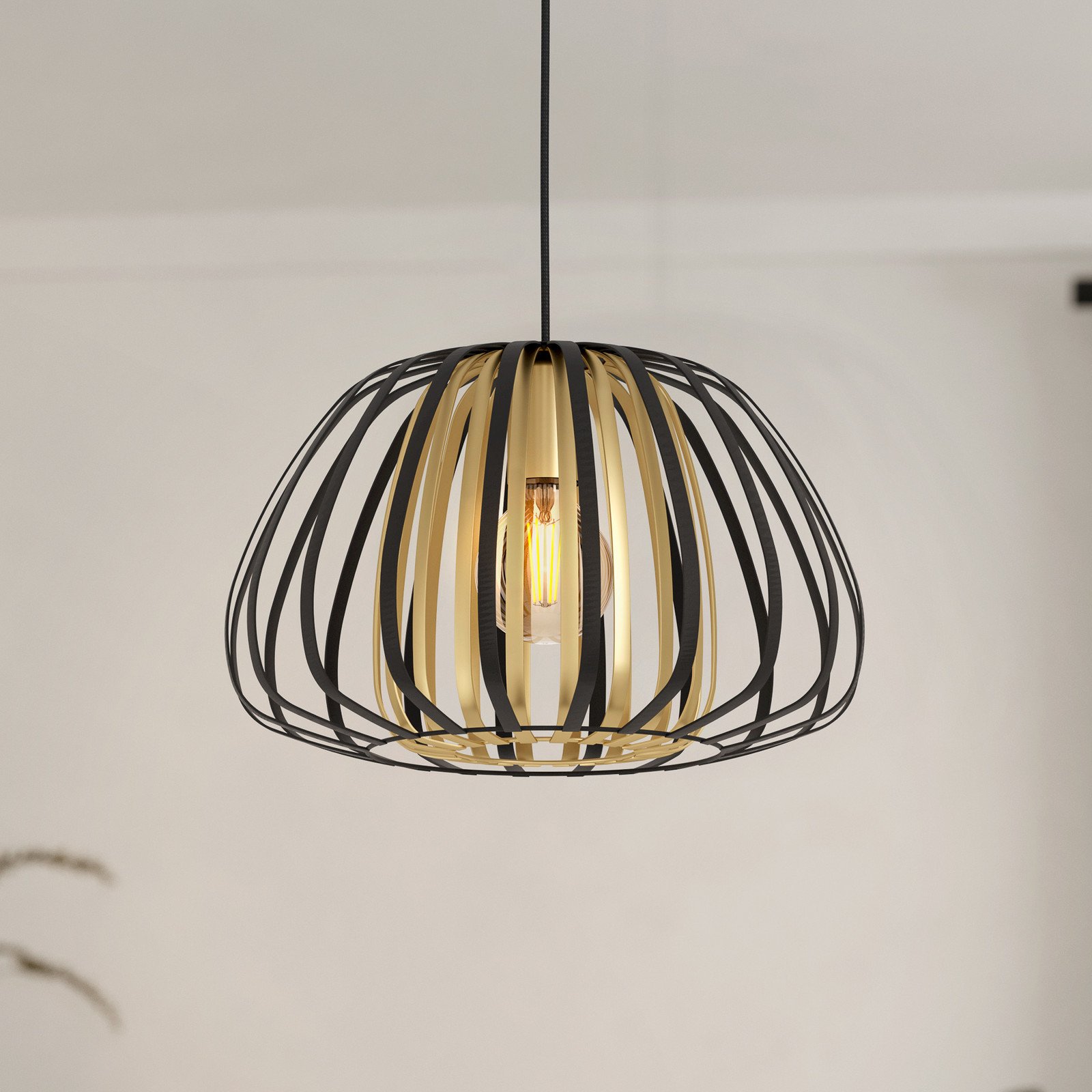 Lampă suspendată Encinitos negru/alamă Ø 375 cm