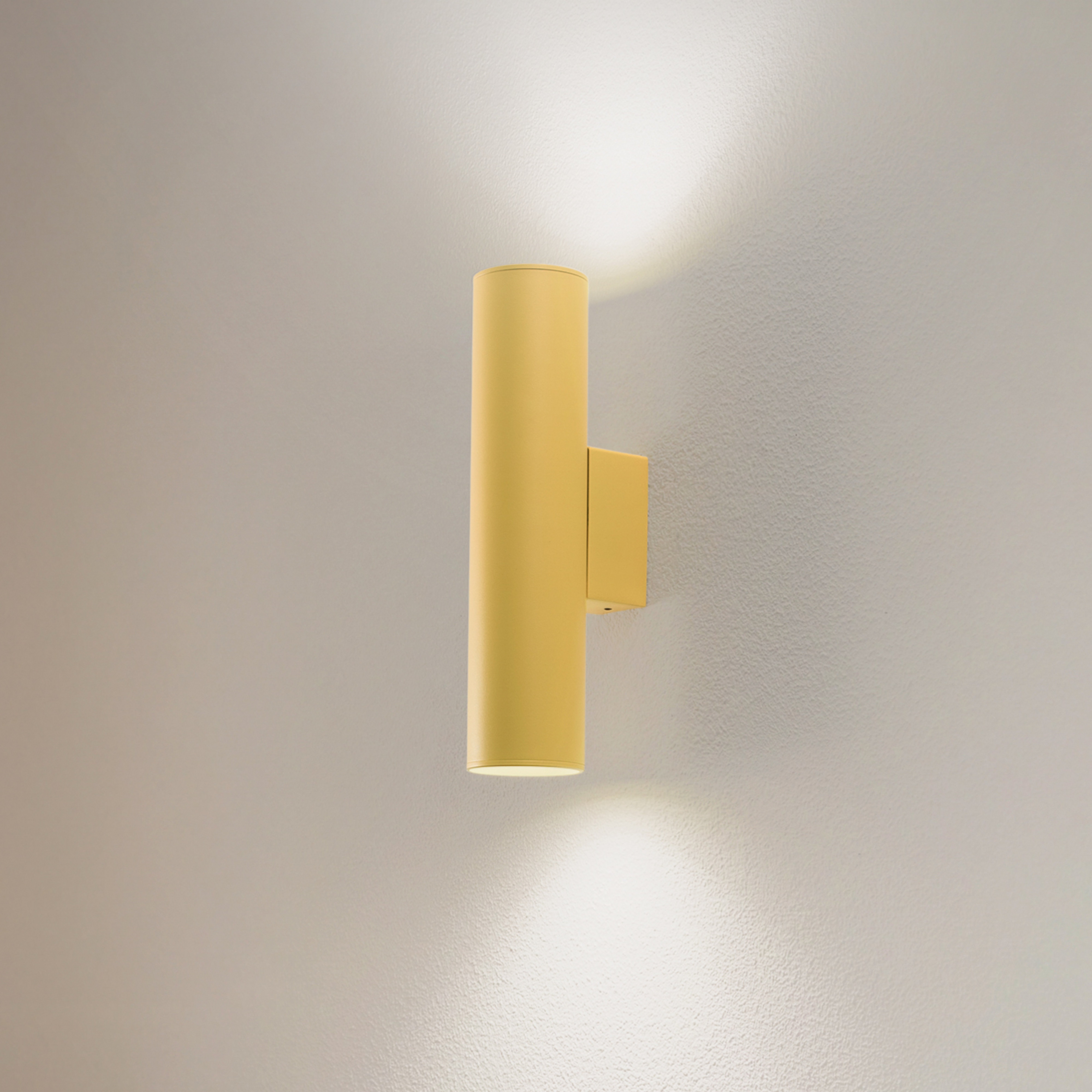 Applique murale Cerro, jaune, acier, Ø 6 cm, up/down