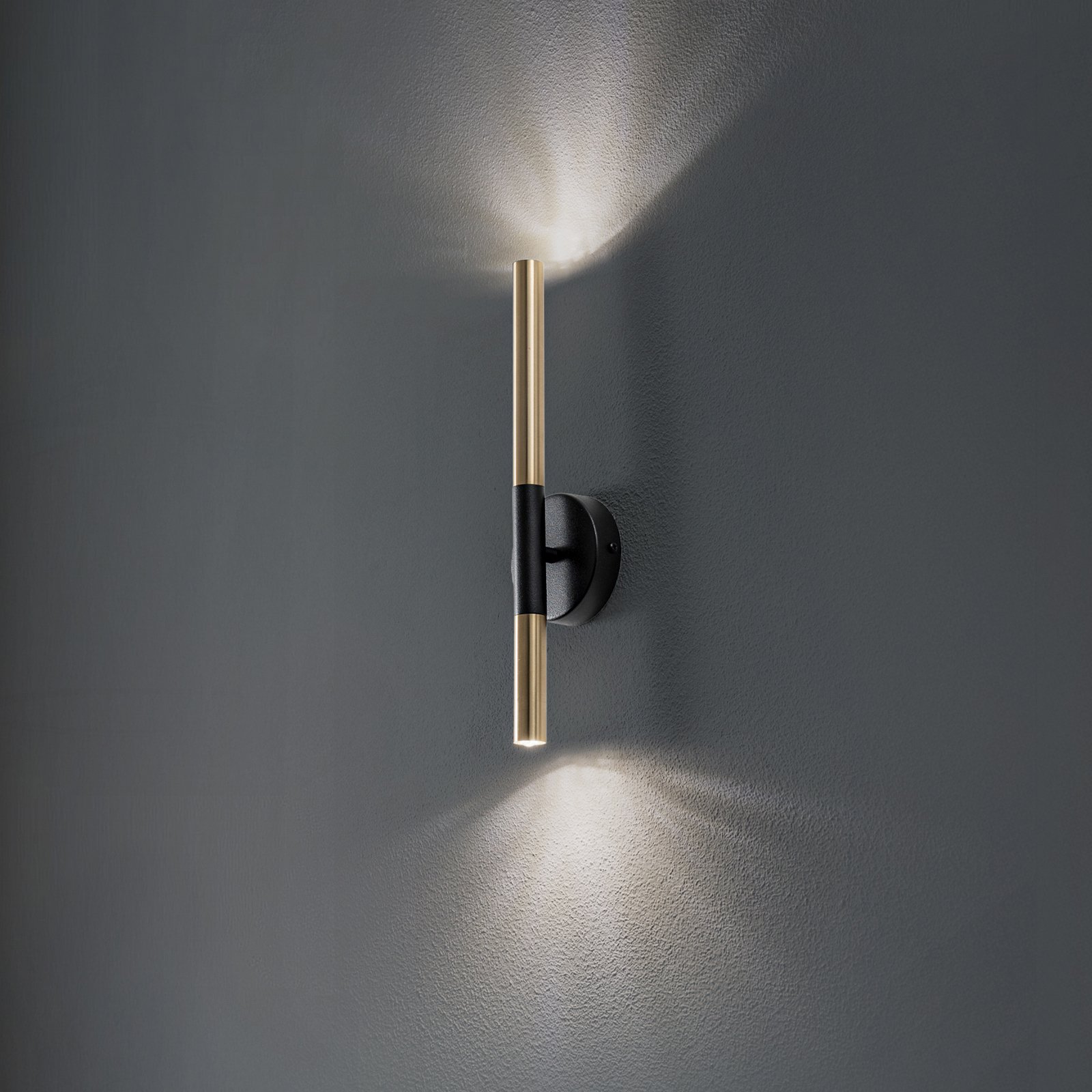 Φωτιστικό τοίχου Sopel Lux, 2 φώτα, μαύρο/χρυσό, ύψος 38 cm