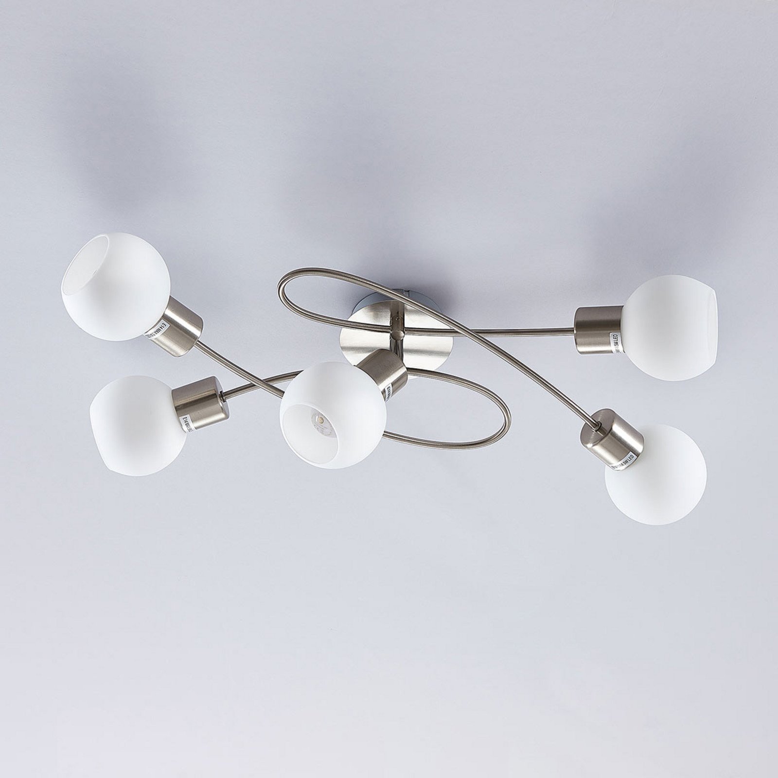 Lindby plafonieră Elaina 65 cm 5 becuri nichel sticlă E14 - Camera de zi / sufragerie - modern - nichel mat alb opal - Metal