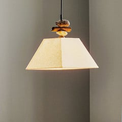 Lámpara colgante Seregon con pantalla textil y decoración de piedra